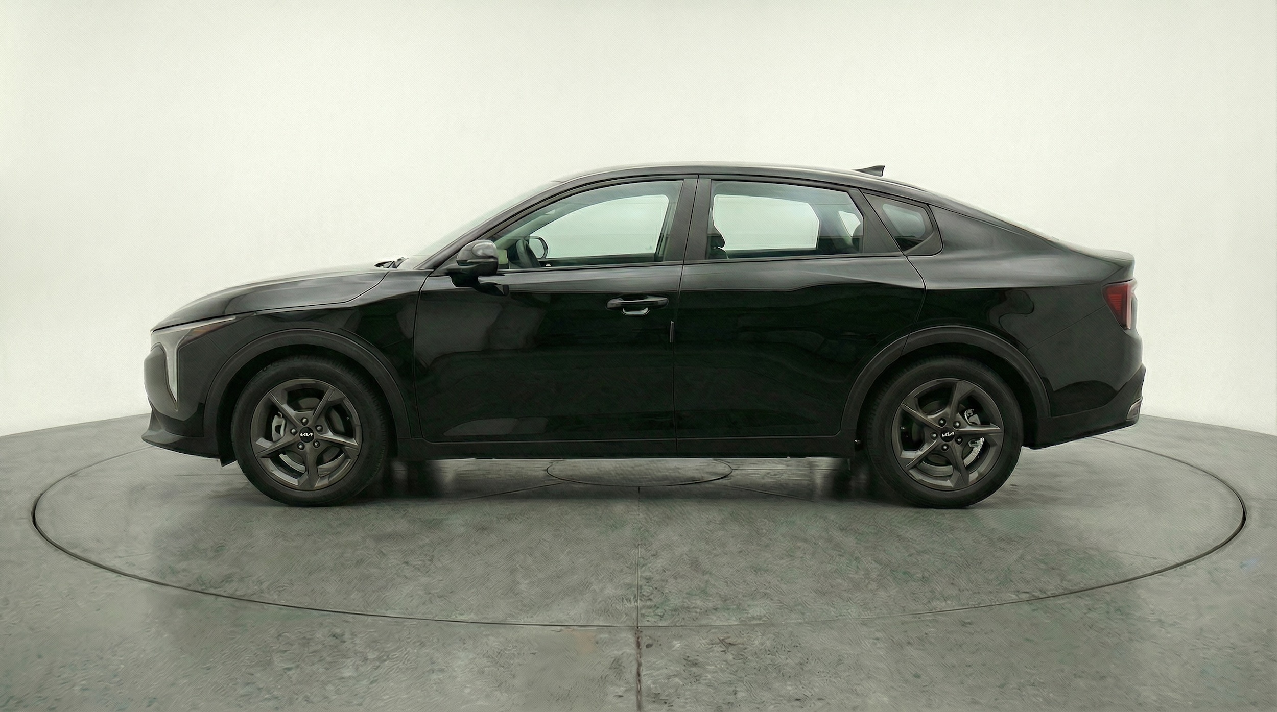 Thumbnail: 2025 Kia K4 - 4