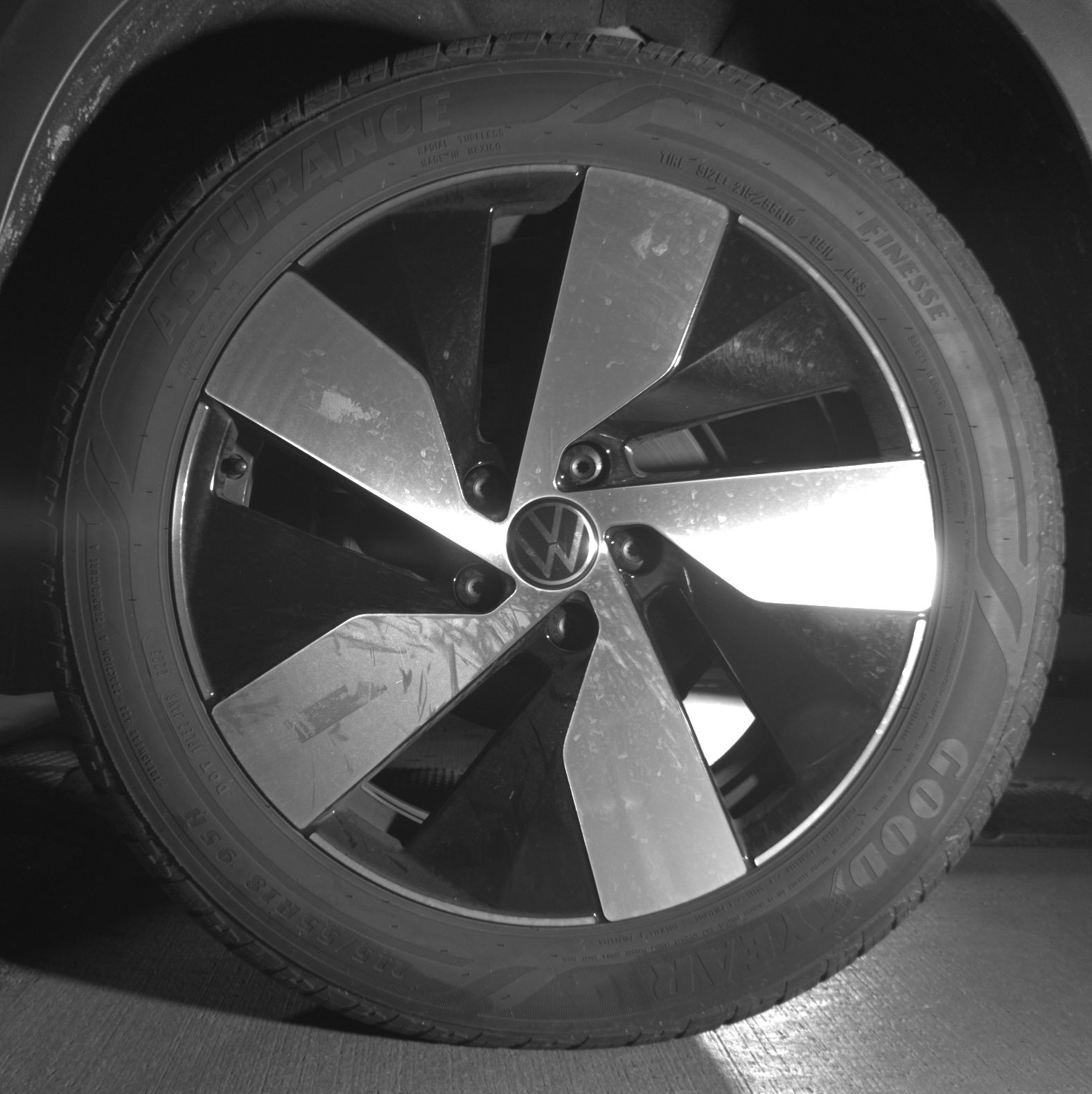 Thumbnail: 2025 Volkswagen Taos - 11