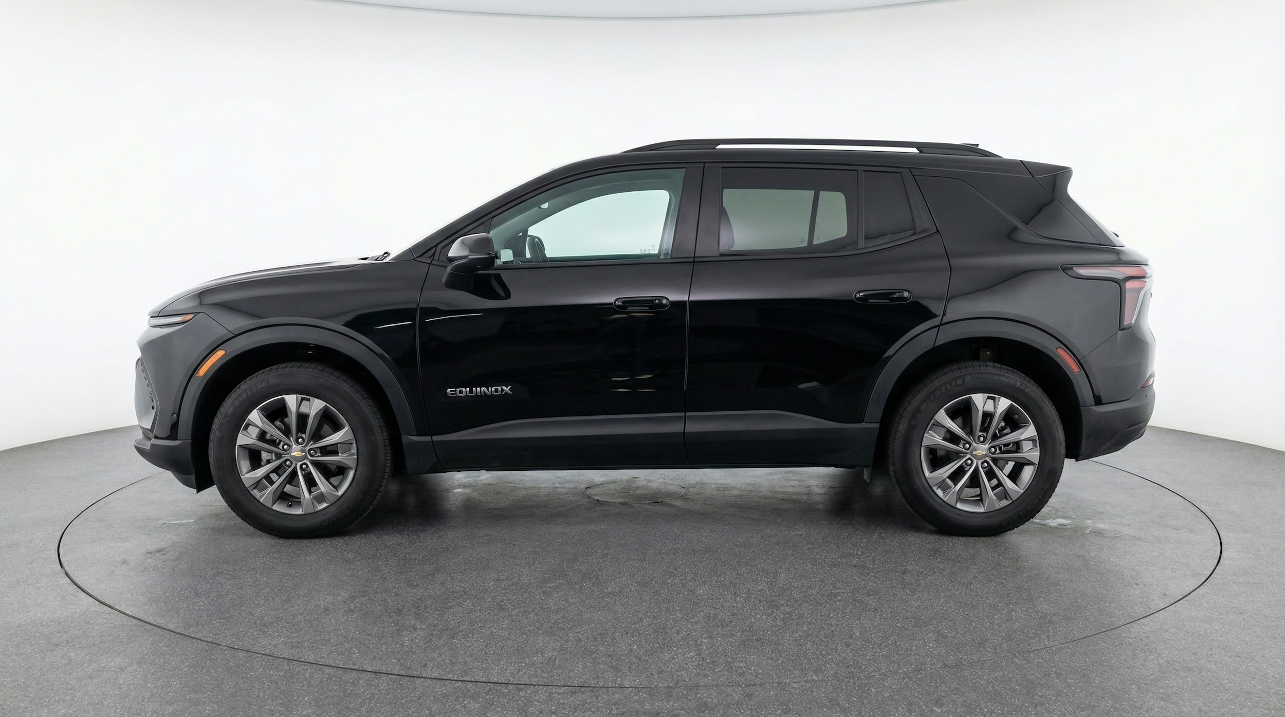 Thumbnail: 2025 Chevrolet Equinox - 4