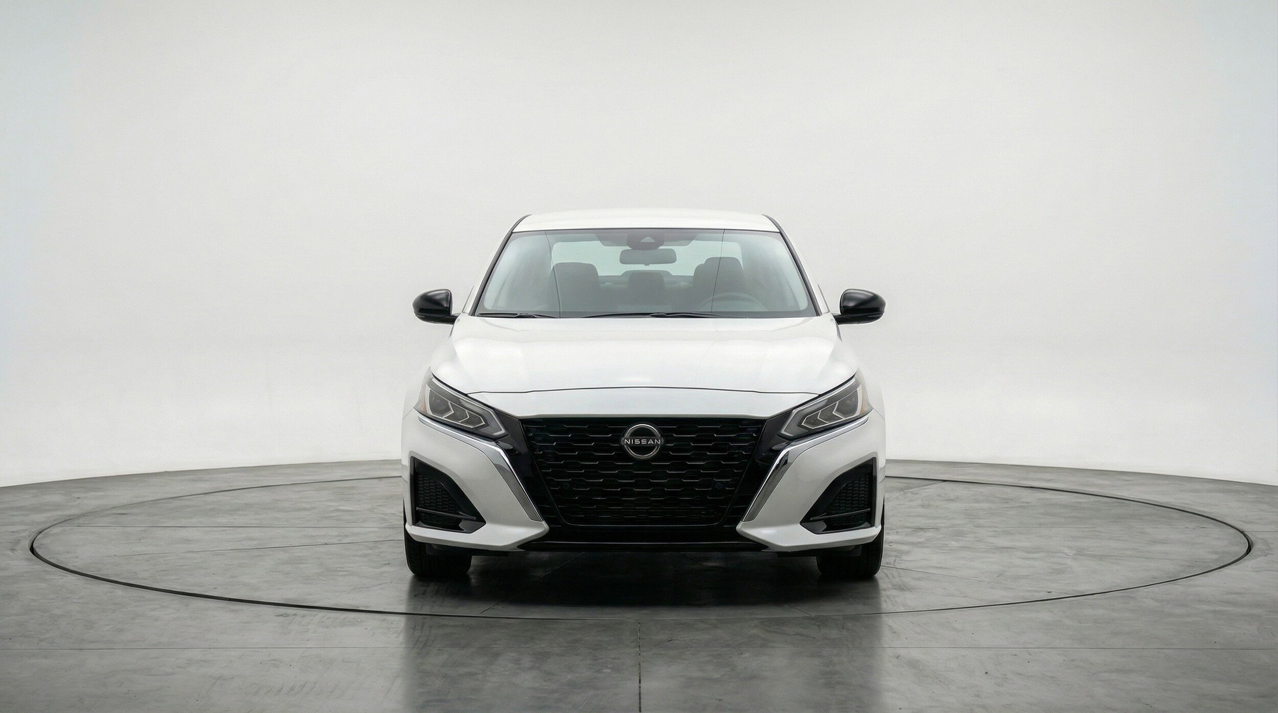 Thumbnail: 2025 Nissan Altima - 2