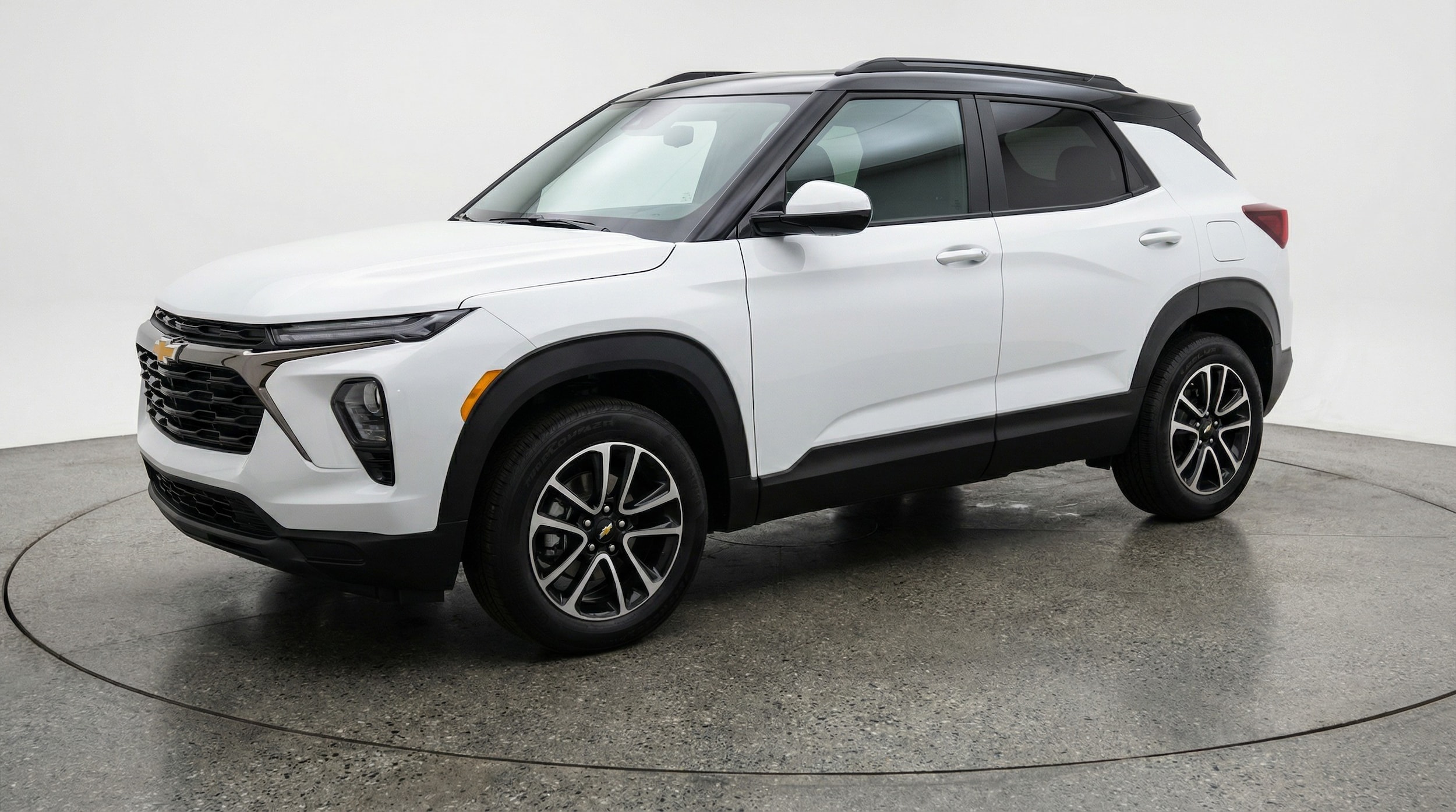 Thumbnail: 2025 Chevrolet TrailBlazer - 3