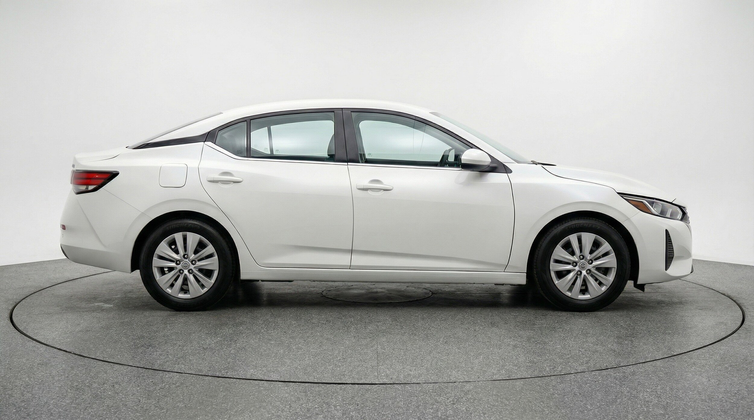 Thumbnail: 2025 Nissan Sentra - 11