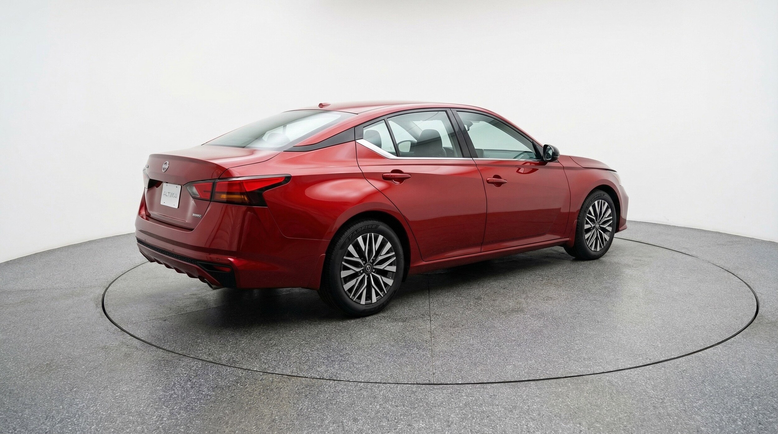 Thumbnail: 2025 Nissan Altima - 9