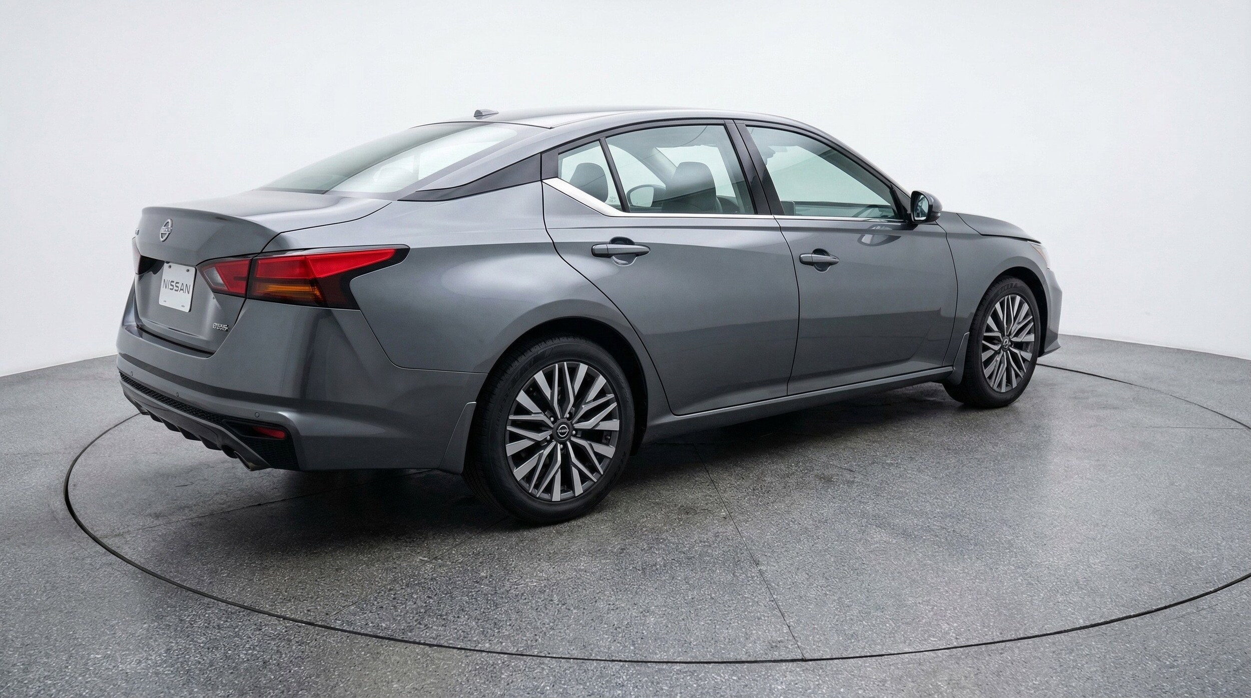 Thumbnail: 2025 Nissan Altima - 9