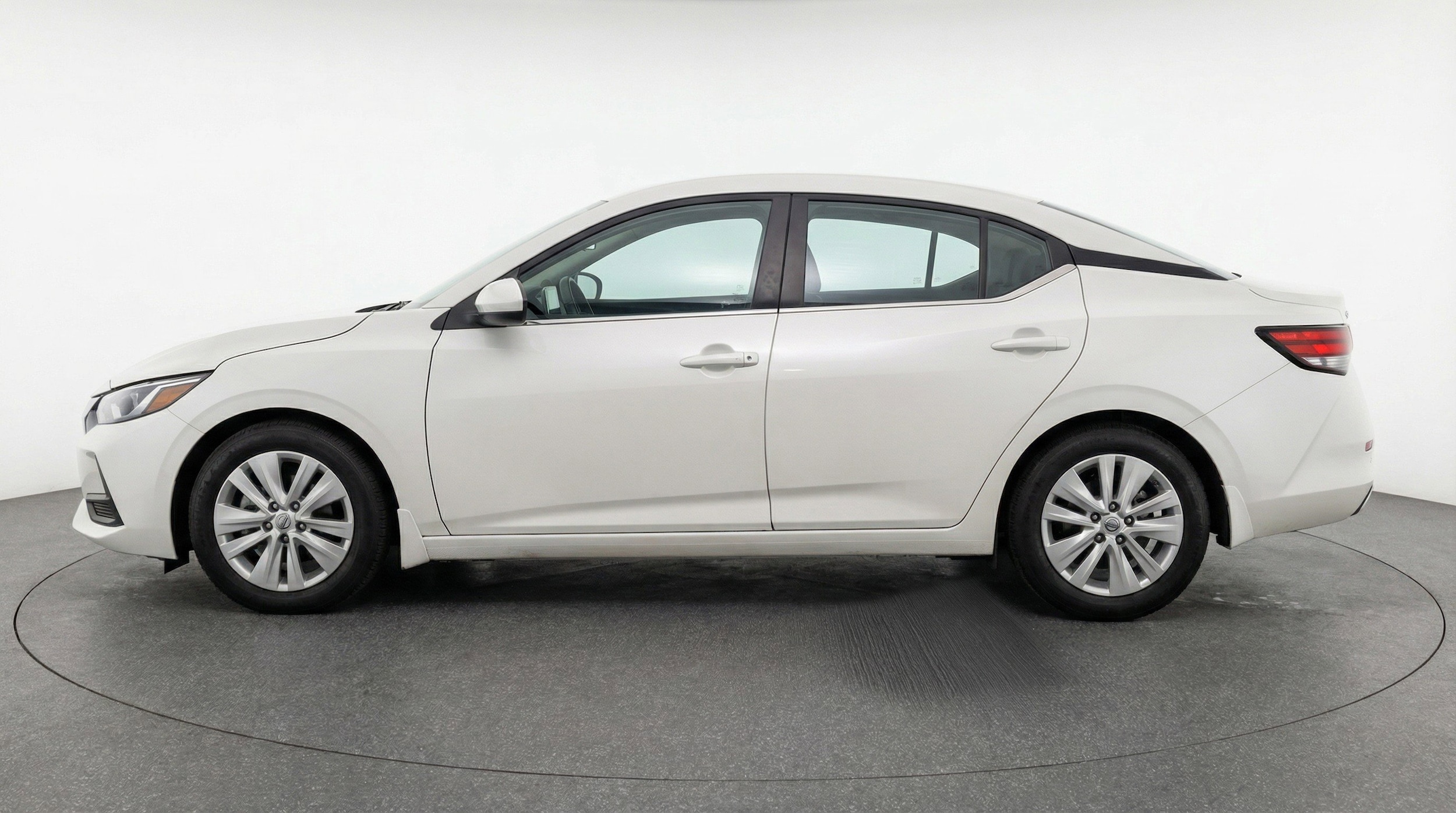 Thumbnail: 2025 Nissan Sentra - 5