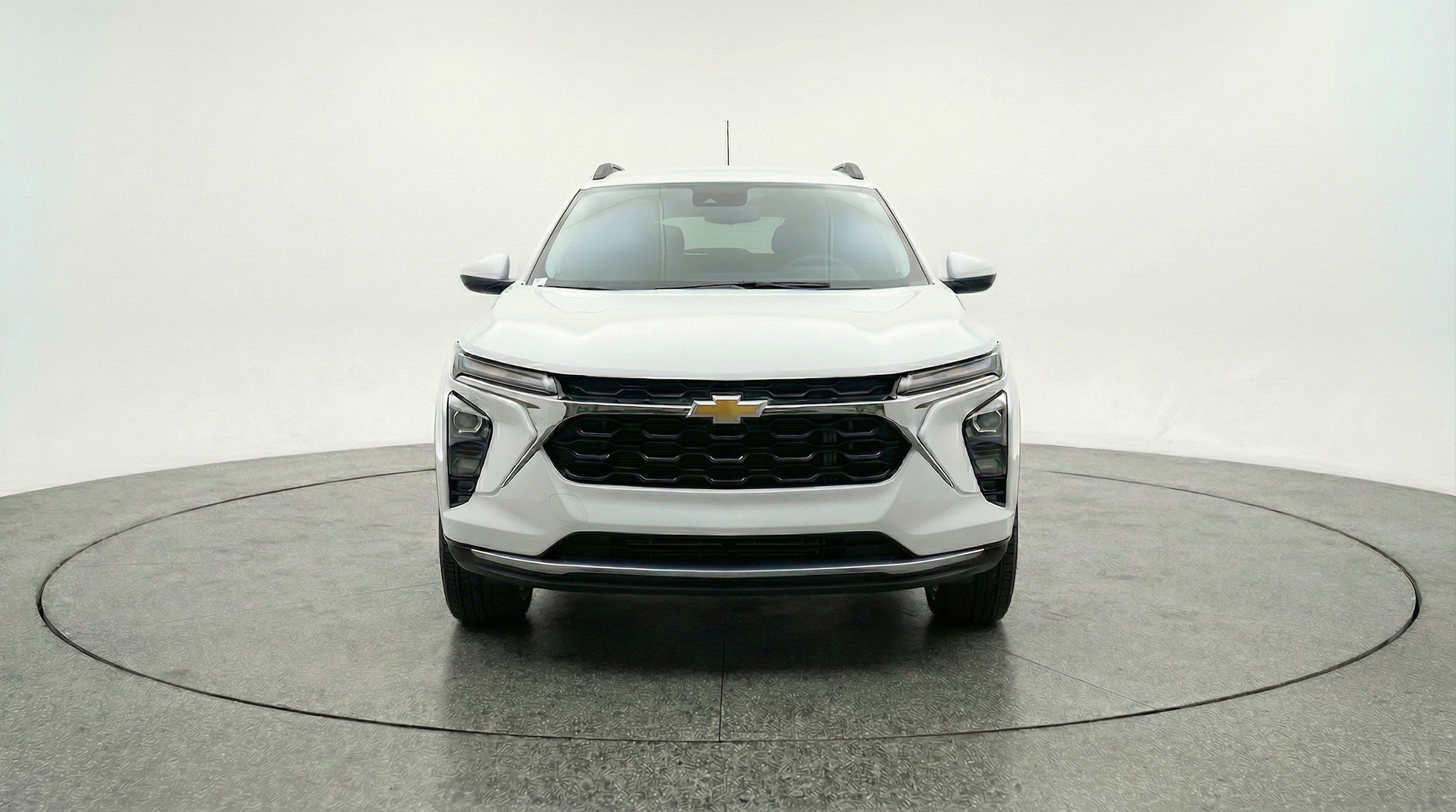 Thumbnail: 2025 Chevrolet Trax - 2