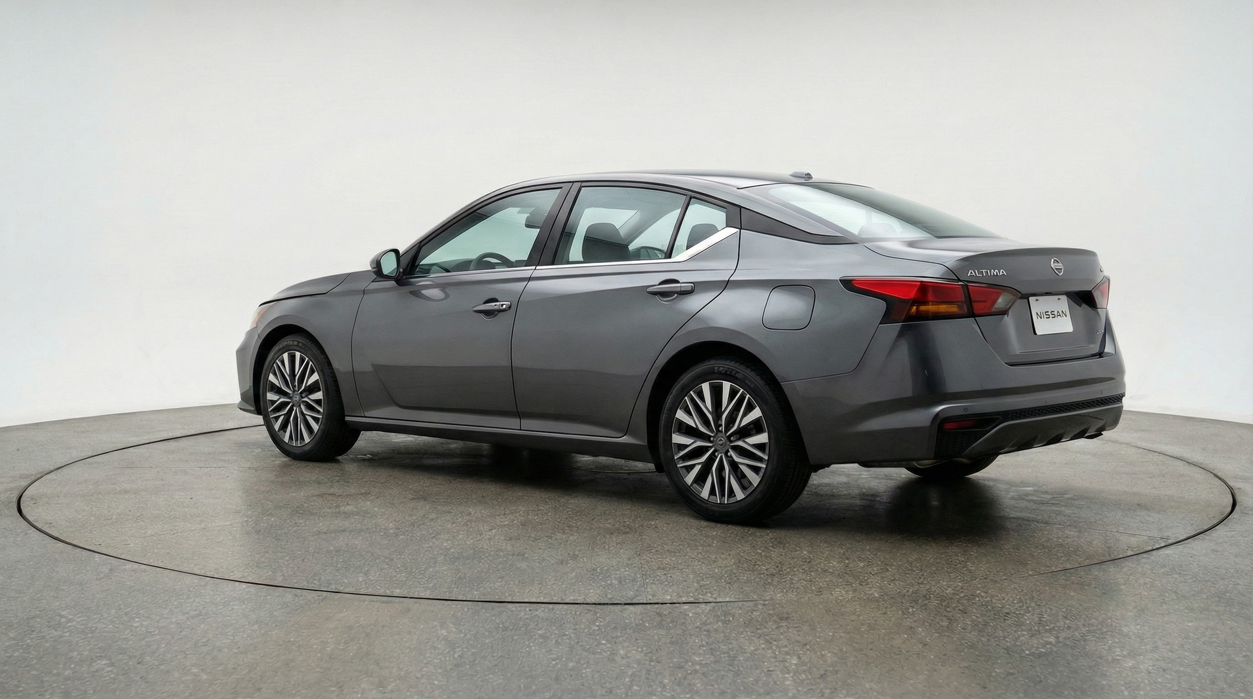 Thumbnail: 2025 Nissan Altima - 5