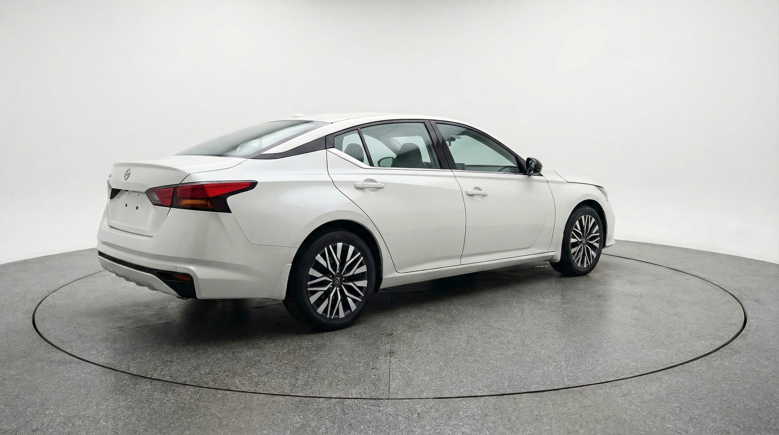 Thumbnail: 2025 Nissan Altima - 7