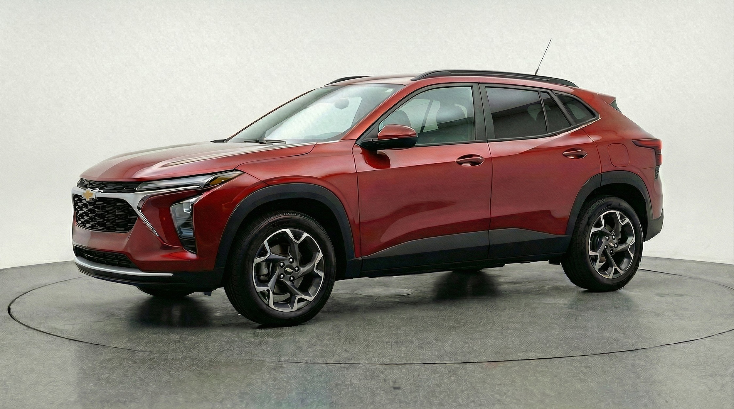 Thumbnail: 2025 Chevrolet Trax - 3