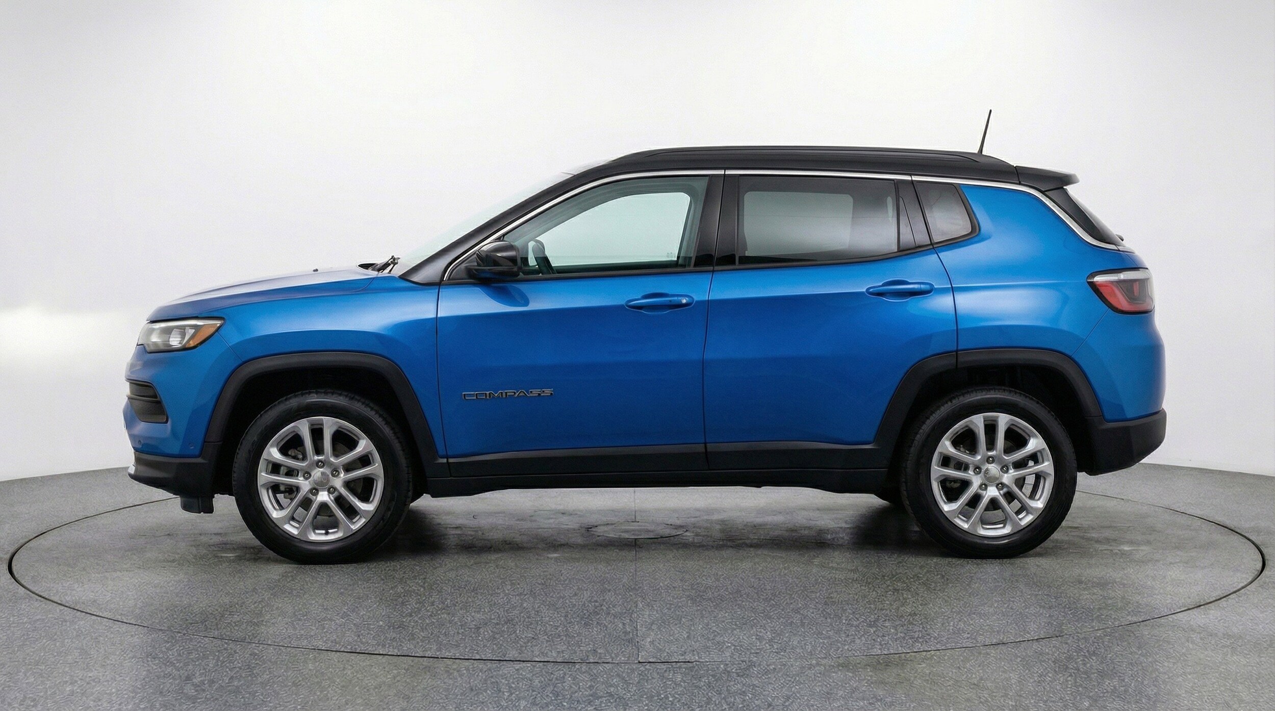 Thumbnail: 2025 Jeep Compass - 11