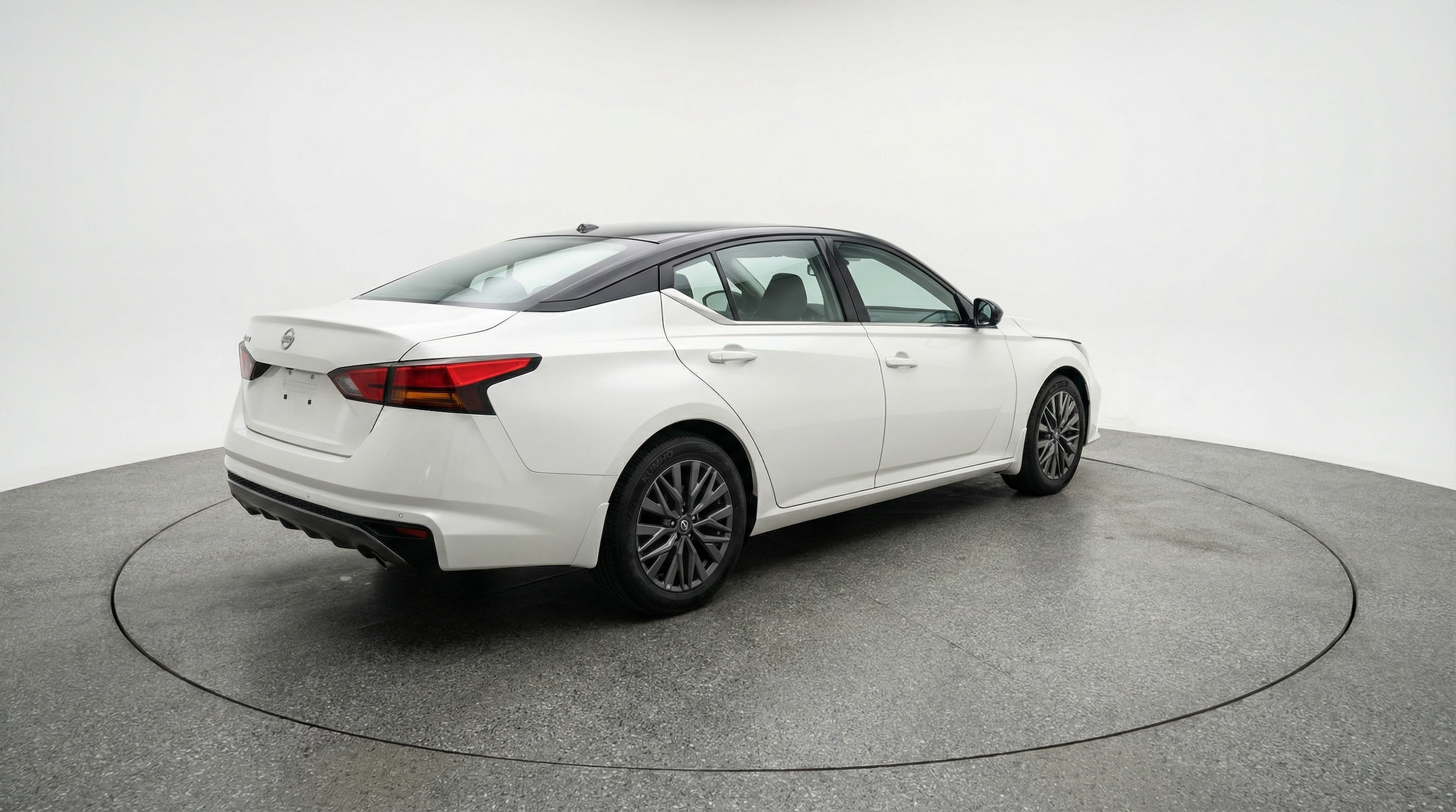 Thumbnail: 2025 Nissan Altima - 7