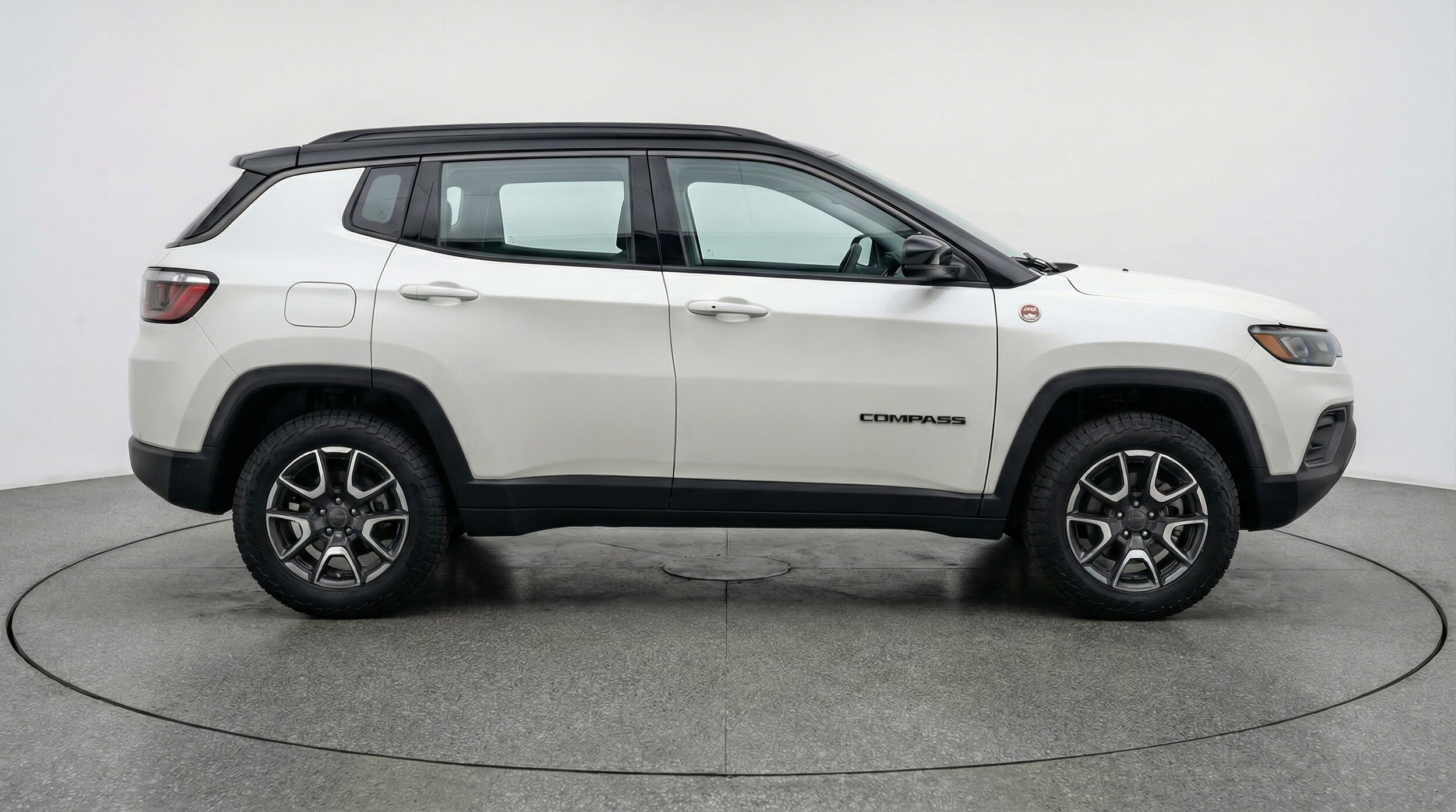 Thumbnail: 2025 Jeep Compass - 8