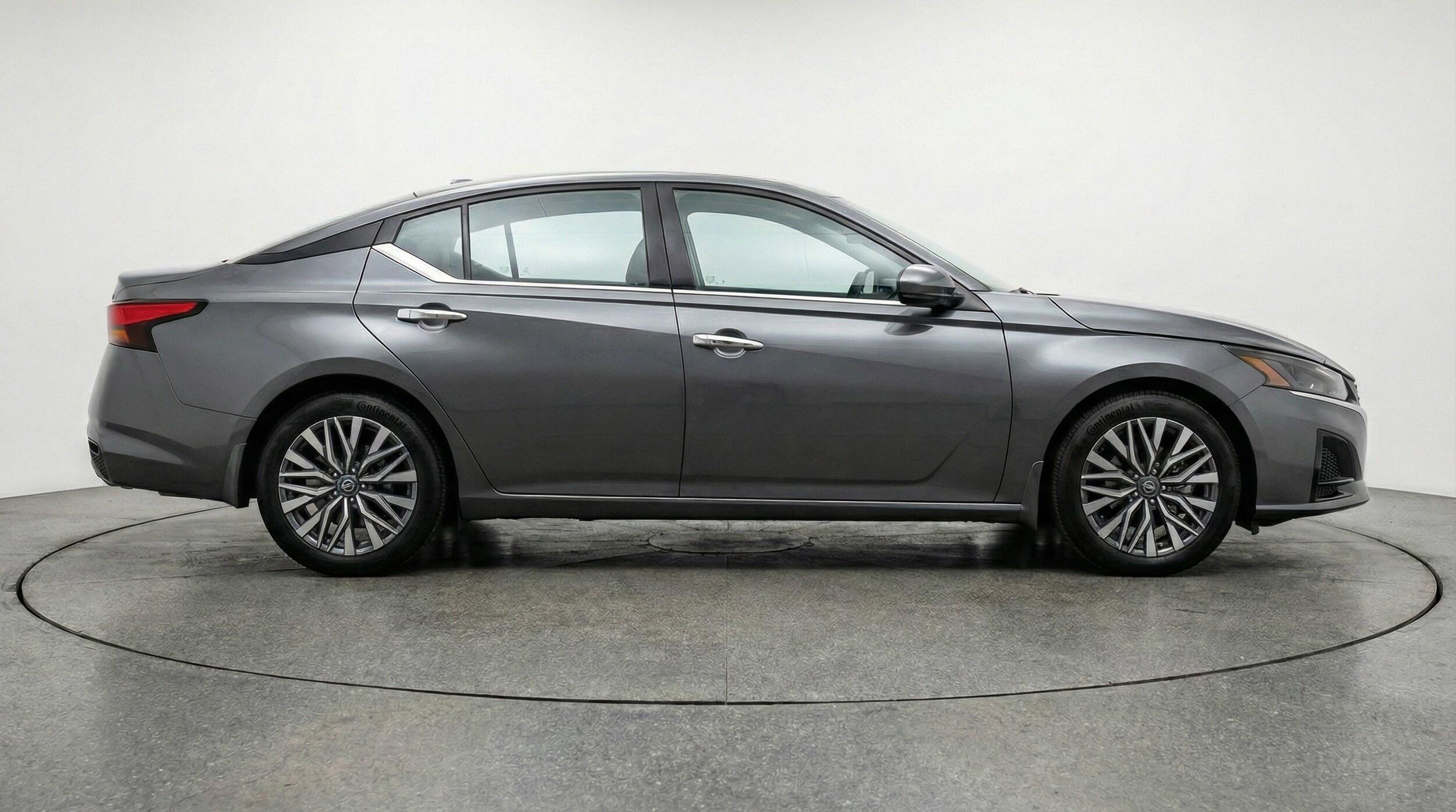 Thumbnail: 2025 Nissan Altima - 11