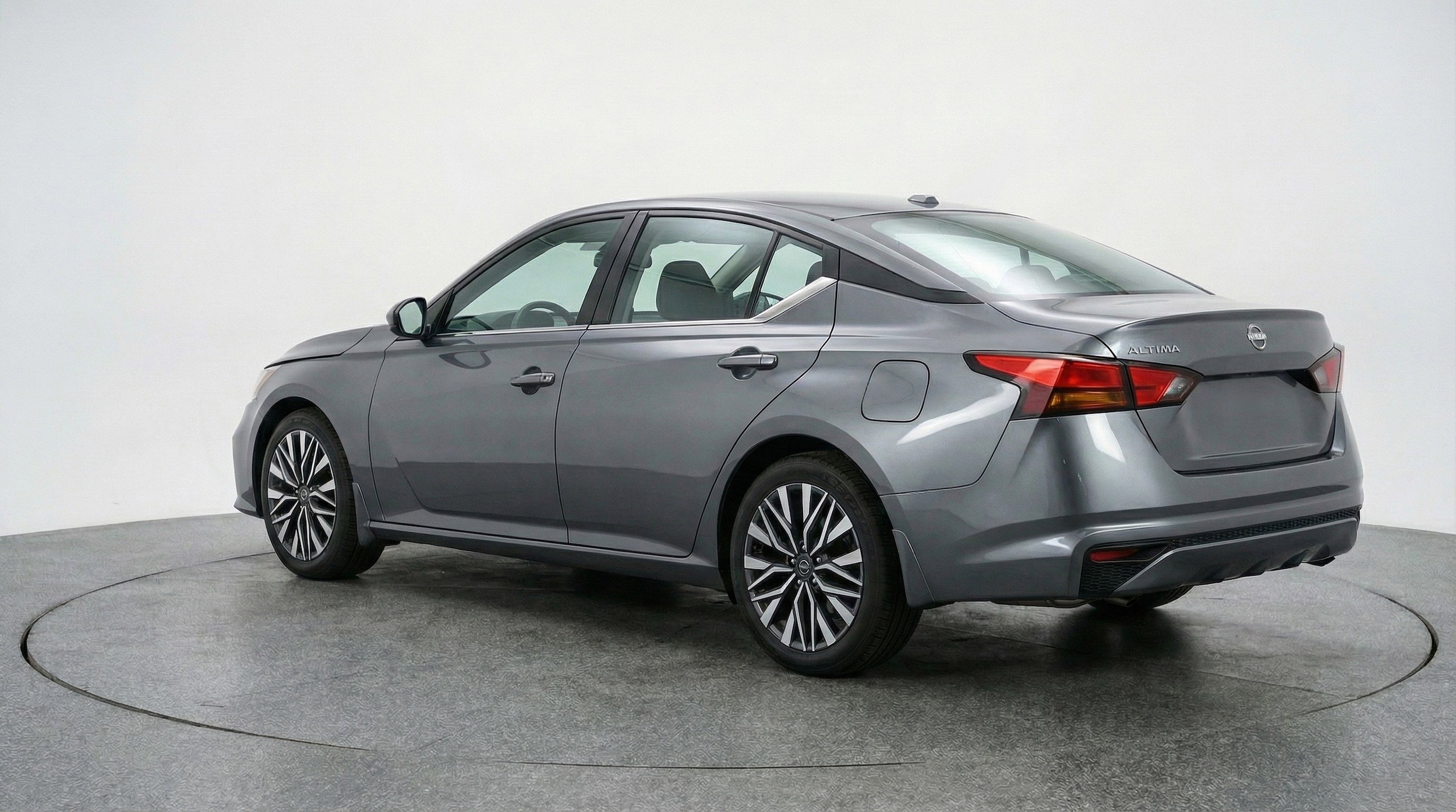 Thumbnail: 2025 Nissan Altima - 6