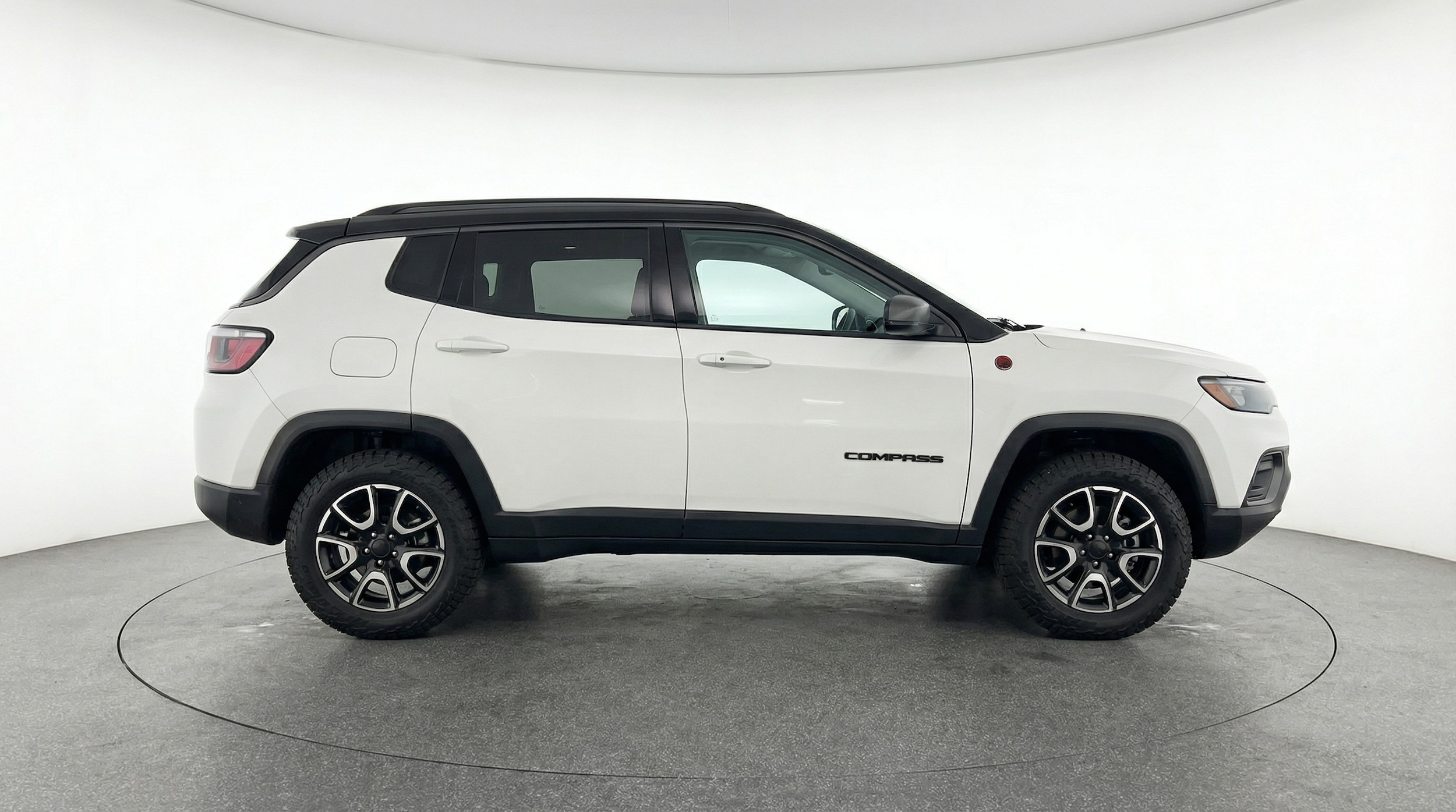 Thumbnail: 2025 Jeep Compass - 8