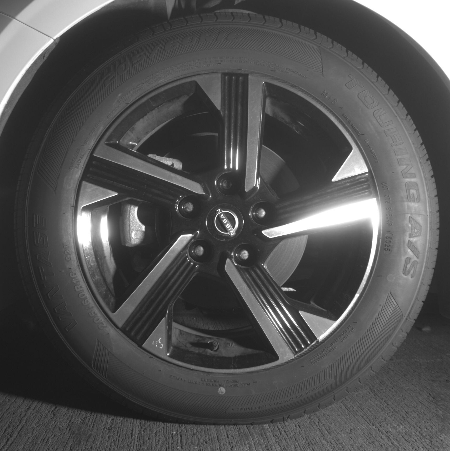 Thumbnail: 2025 Nissan Sentra - 9