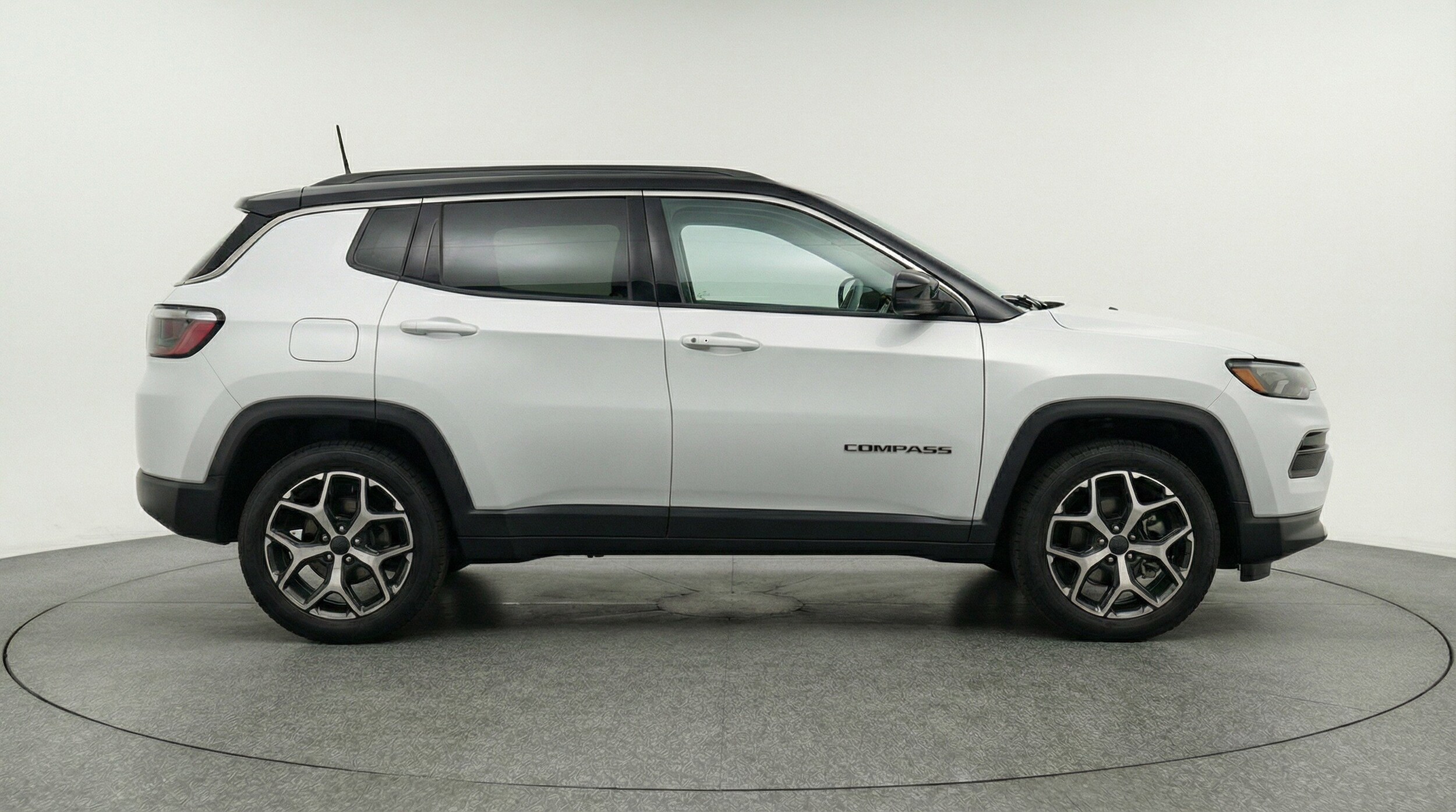 Thumbnail: 2025 Jeep Compass - 11