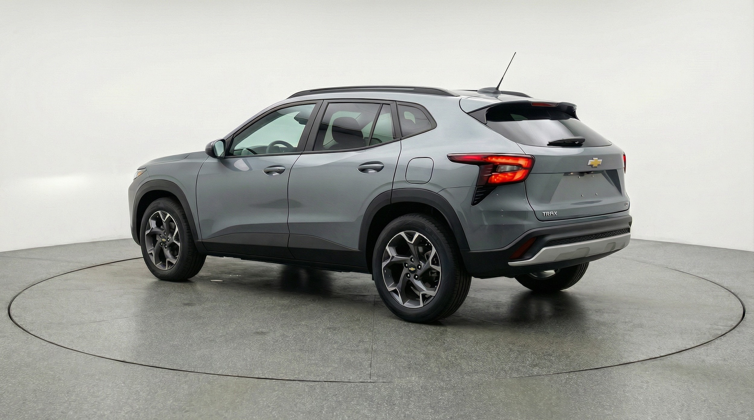 Thumbnail: 2025 Chevrolet Trax - 5