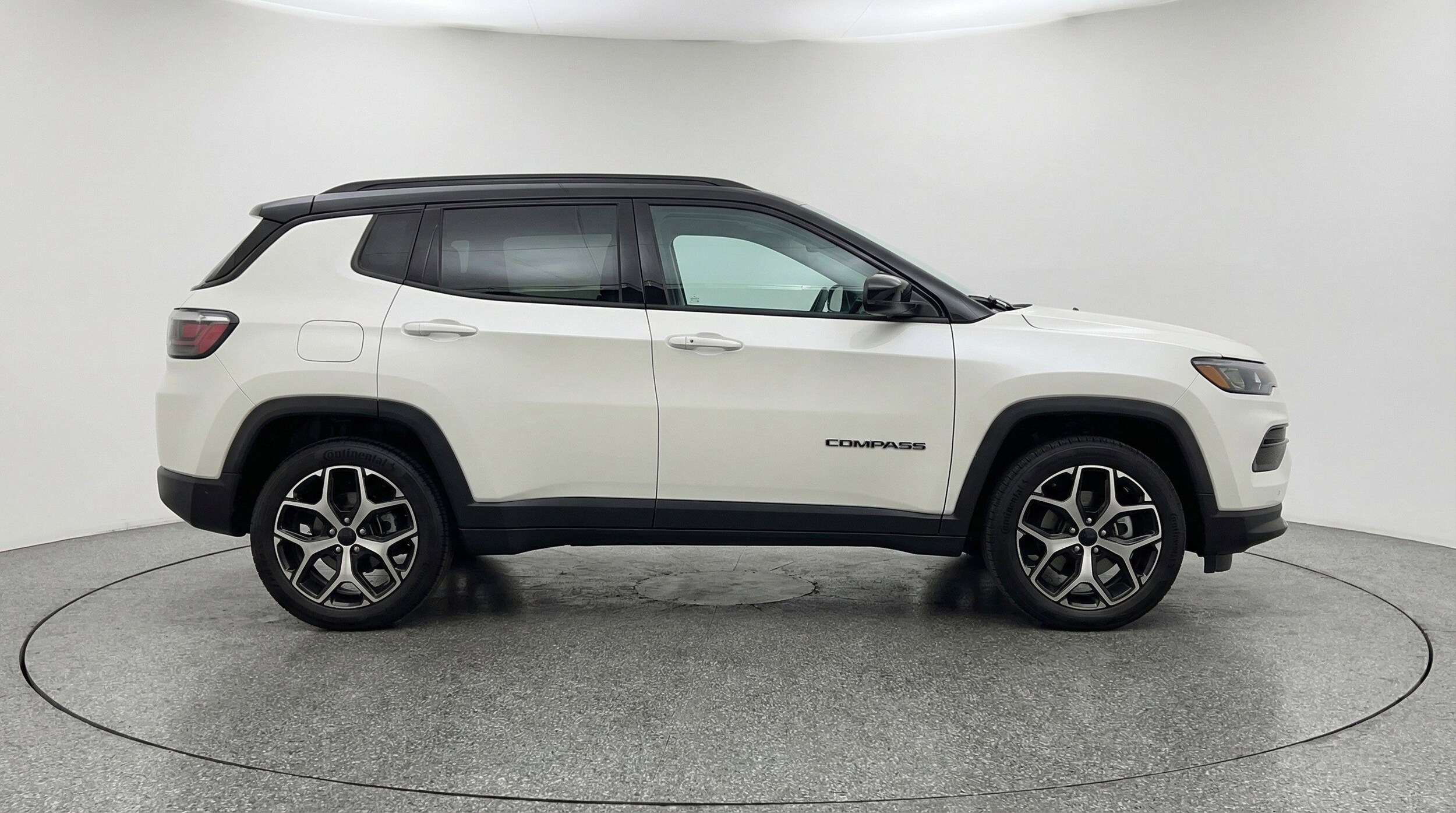 Thumbnail: 2025 Jeep Compass - 11