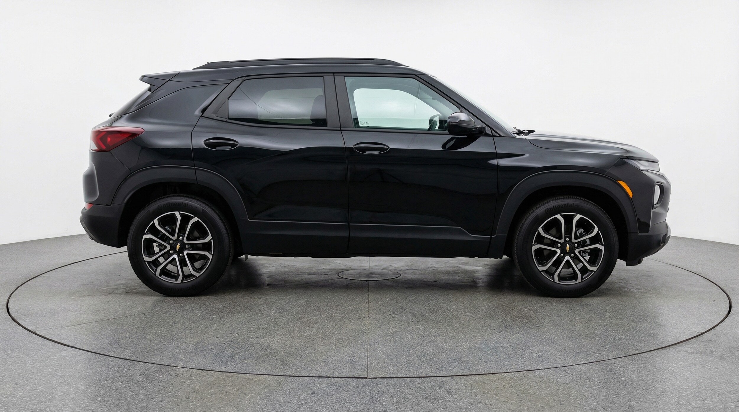 Thumbnail: 2025 Chevrolet TrailBlazer - 8