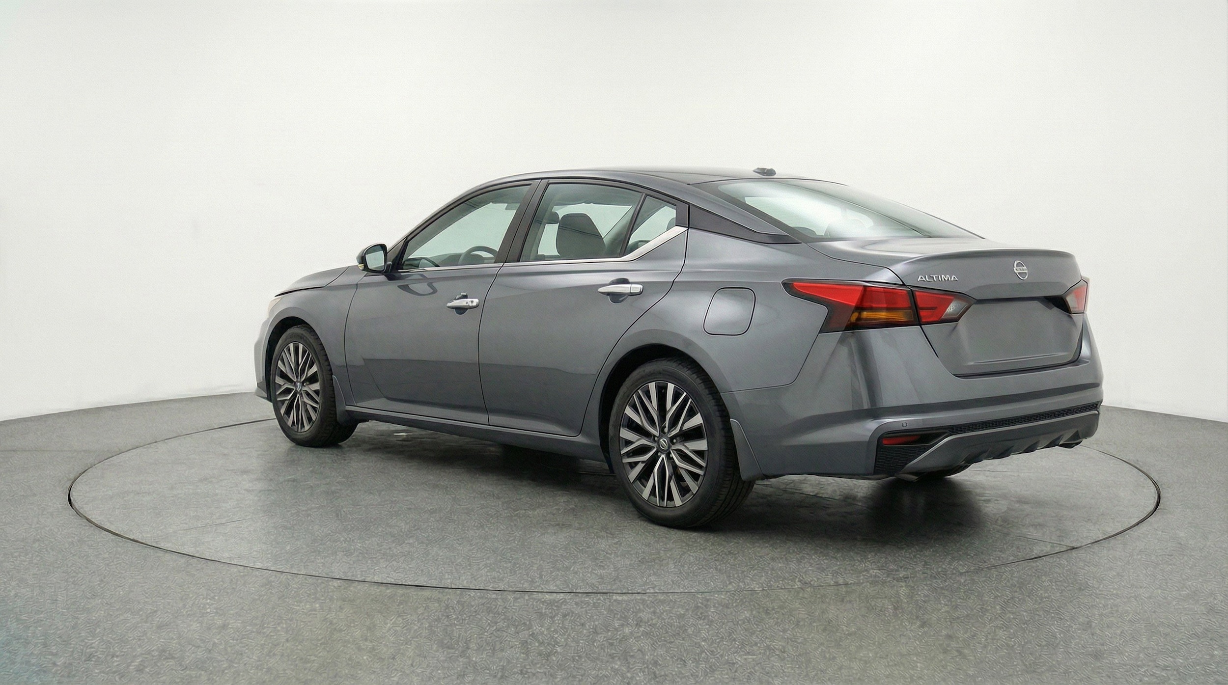 Thumbnail: 2025 Nissan Altima - 6