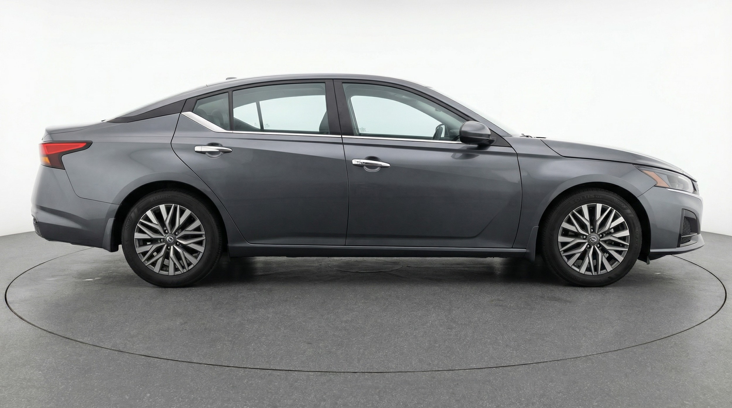 Thumbnail: 2025 Nissan Altima - 8