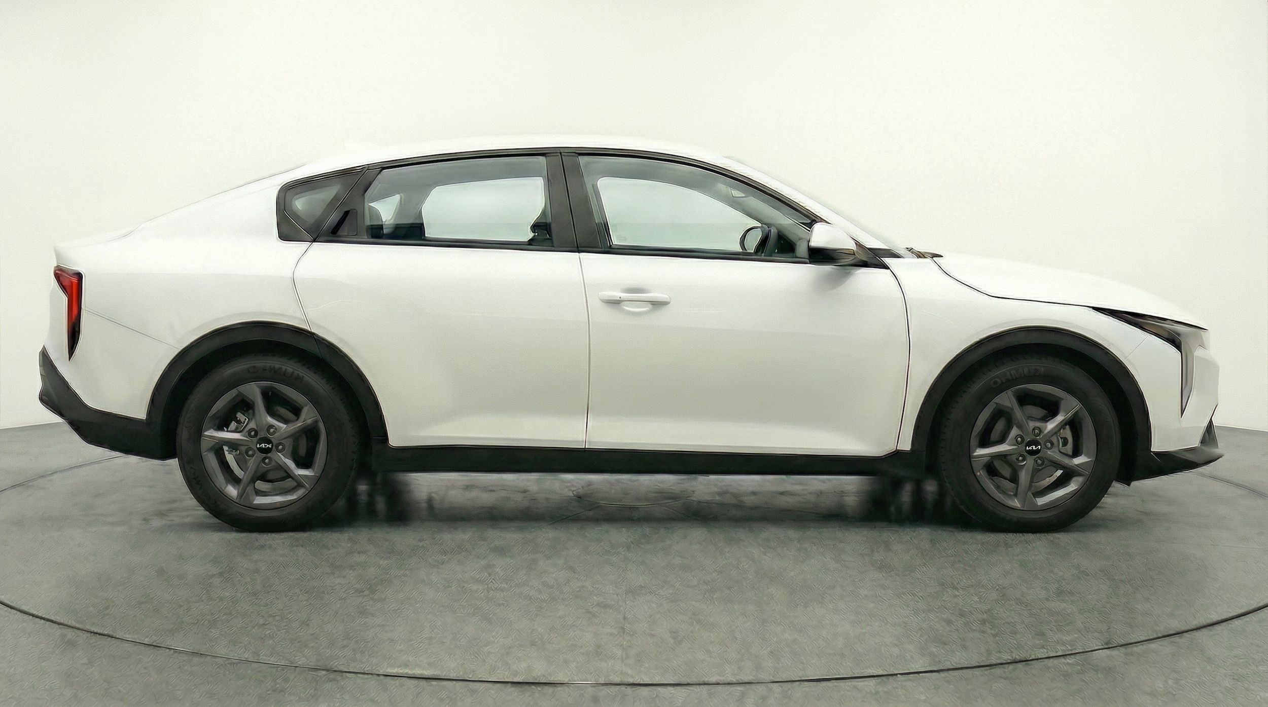 Thumbnail: 2025 Kia K4 - 8