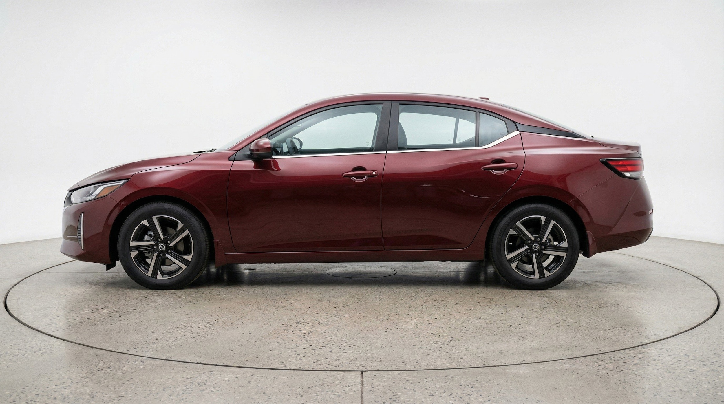 Thumbnail: 2025 Nissan Sentra - 5