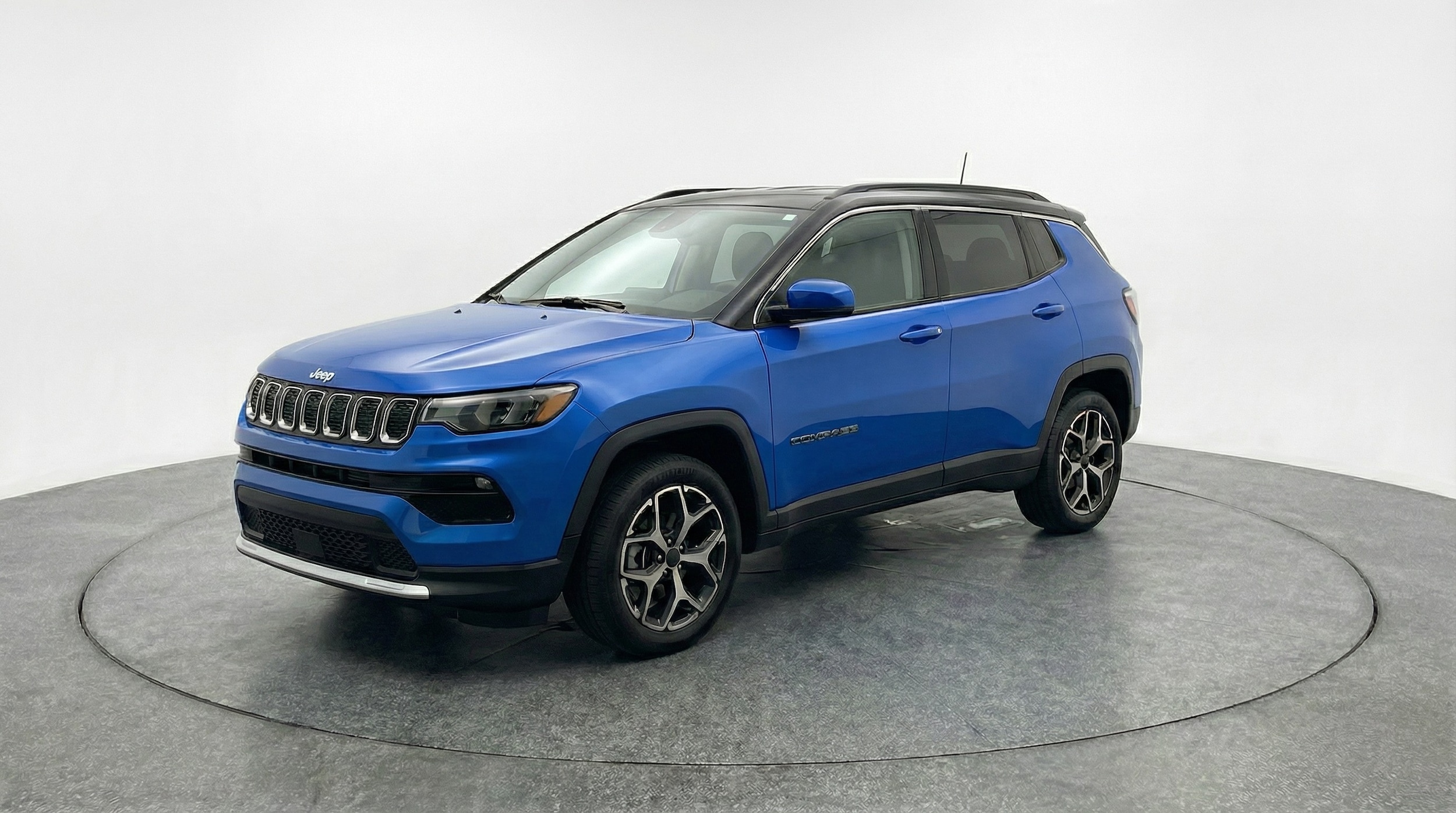 Thumbnail: 2025 Jeep Compass - 3