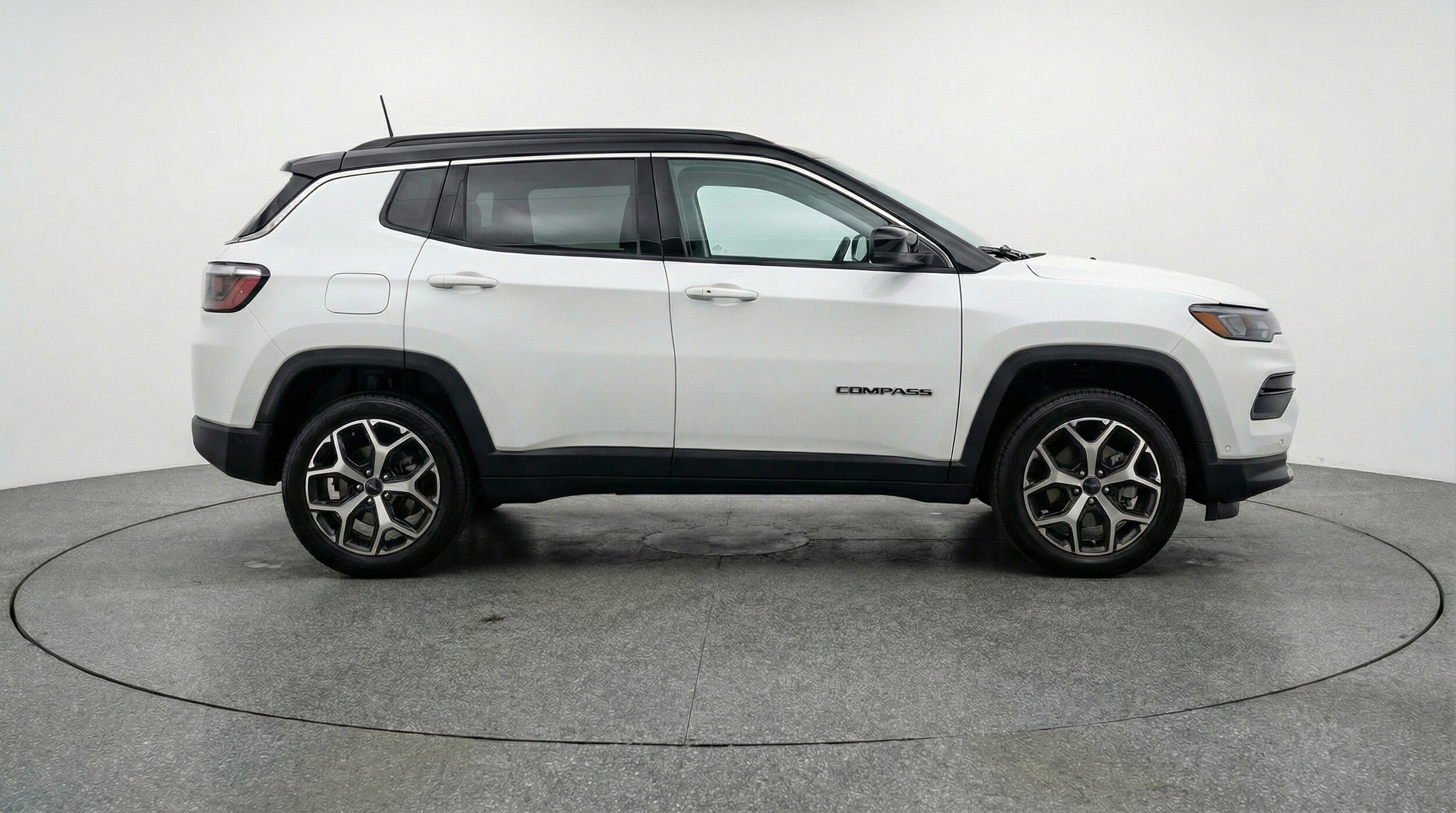 Thumbnail: 2025 Jeep Compass - 11