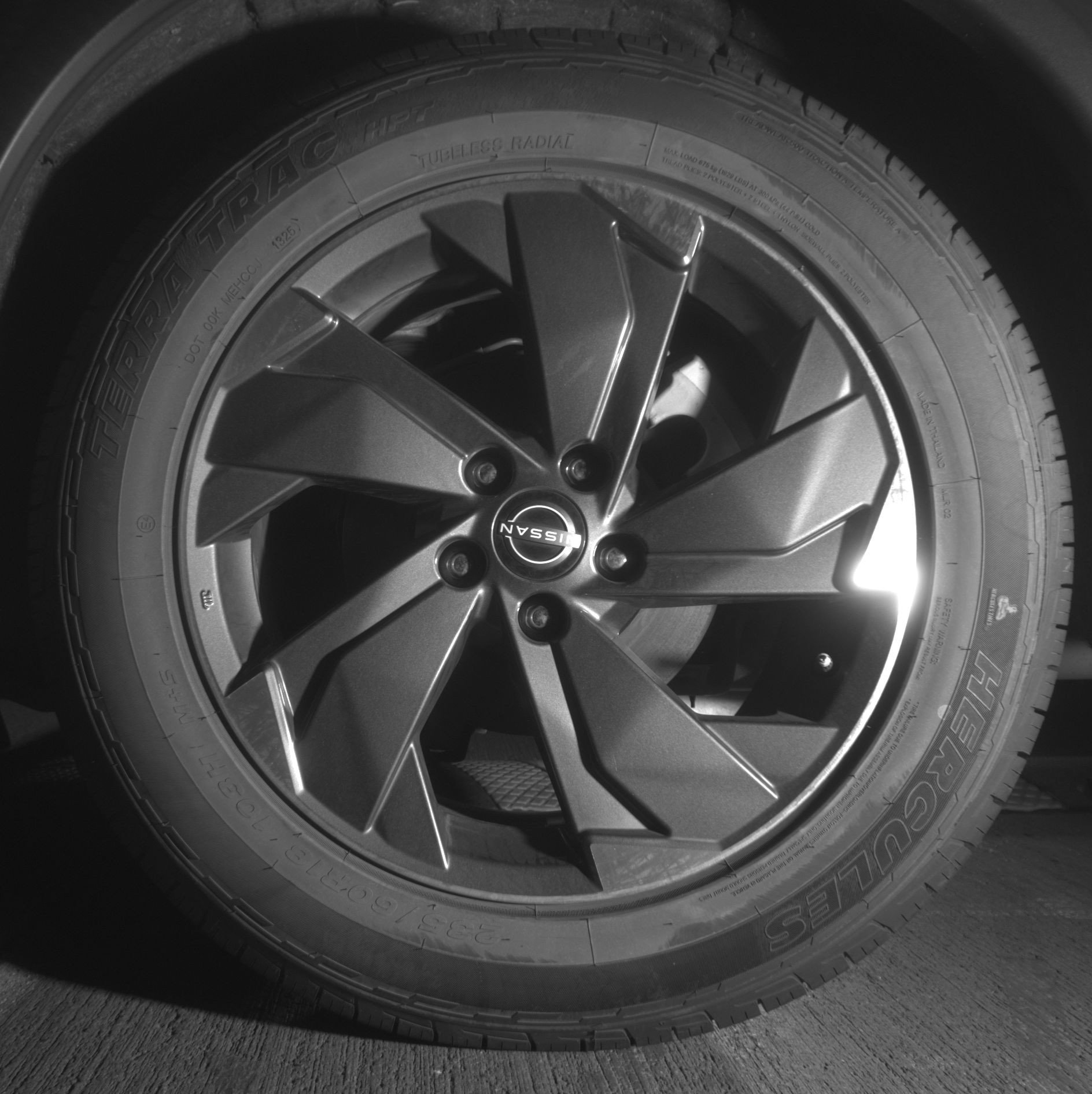 Thumbnail: 2025 Nissan Rogue - 14