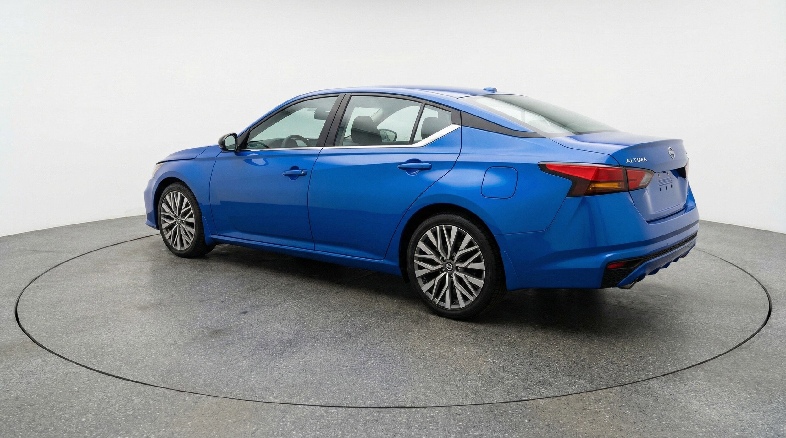 Thumbnail: 2025 Nissan Altima - 6