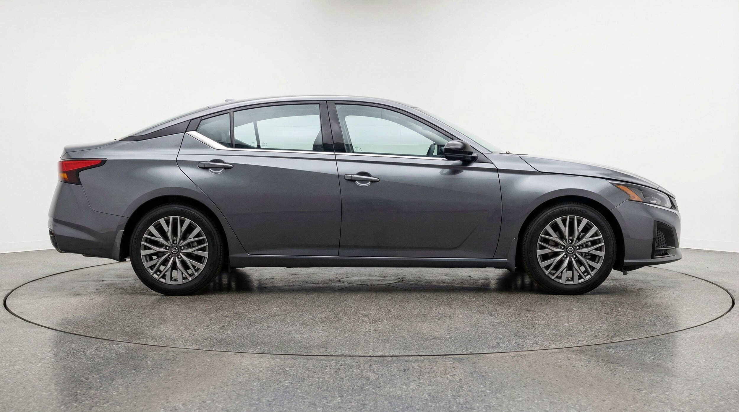 Thumbnail: 2025 Nissan Altima - 11