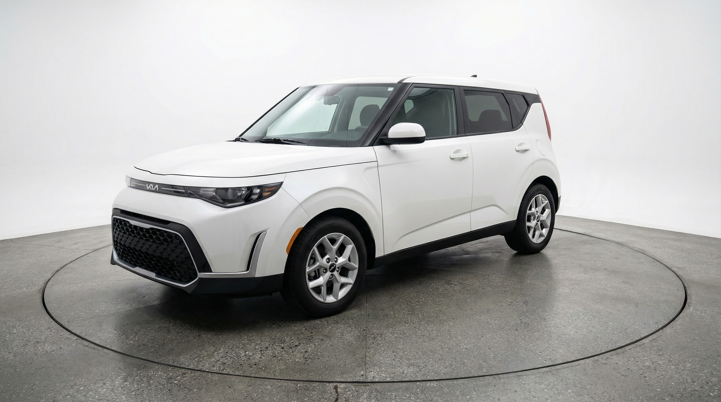 Thumbnail: 2025 Kia Soul - 3