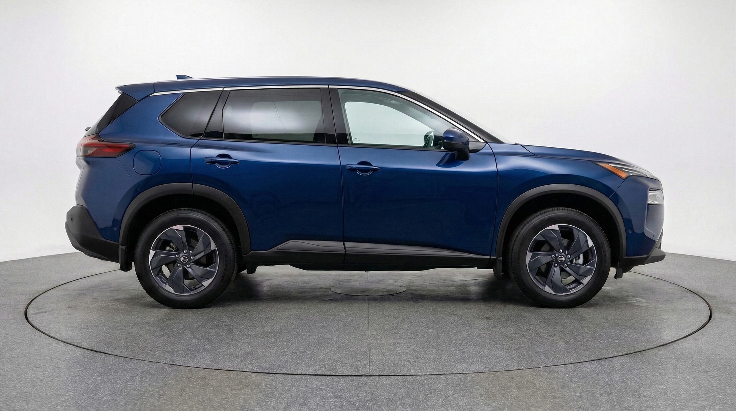 Thumbnail: 2025 Nissan Rogue - 8