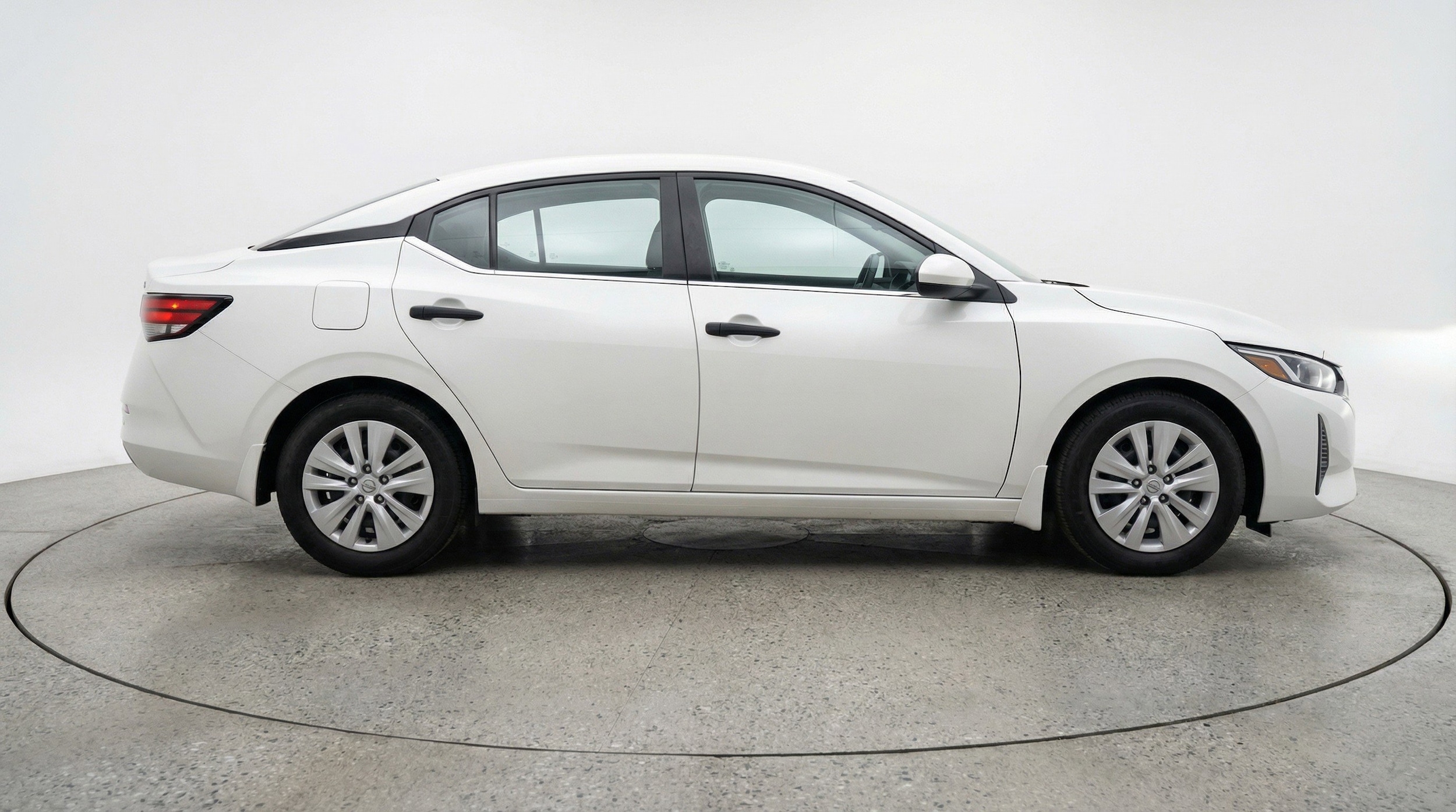 Thumbnail: 2025 Nissan Sentra - 11