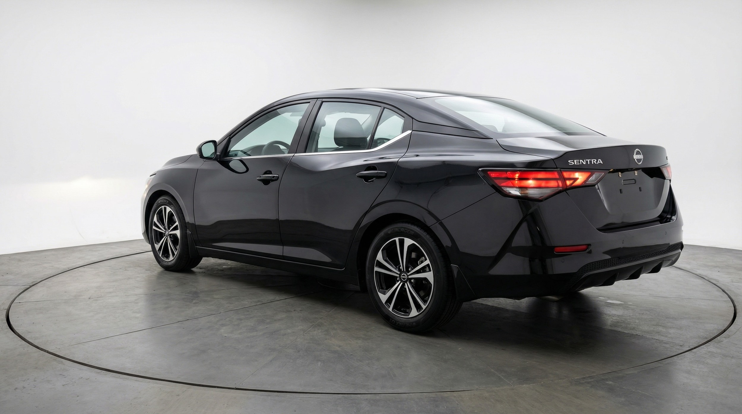 Thumbnail: 2025 Nissan Sentra - 5