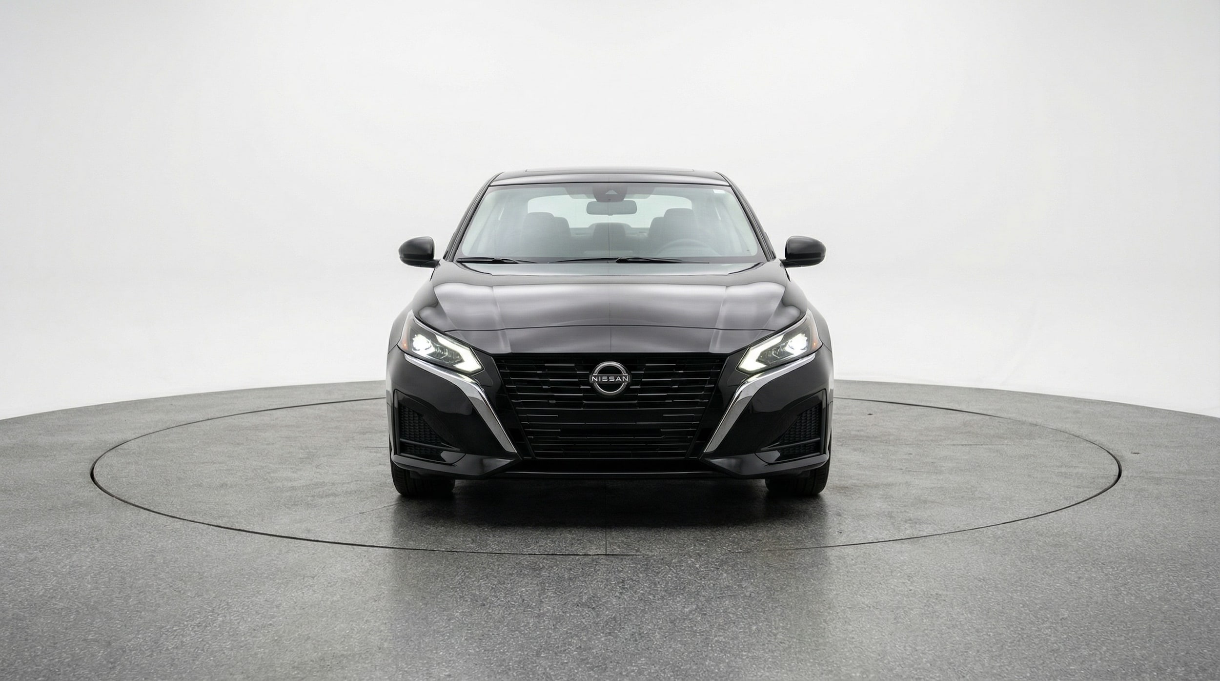 Thumbnail: 2025 Nissan Altima - 2