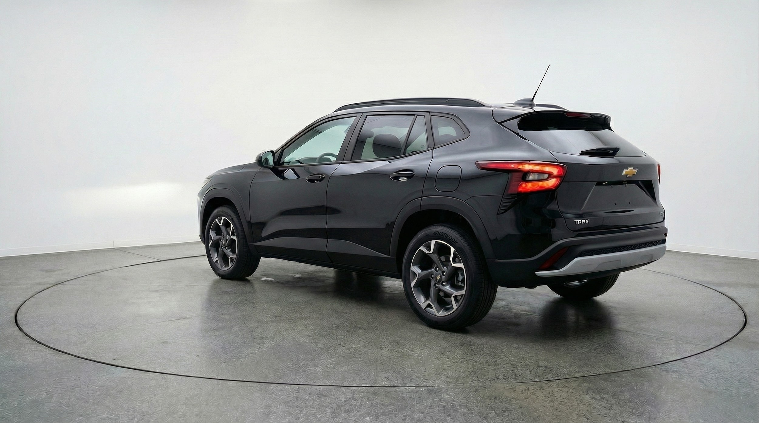 Thumbnail: 2025 Chevrolet Trax - 5