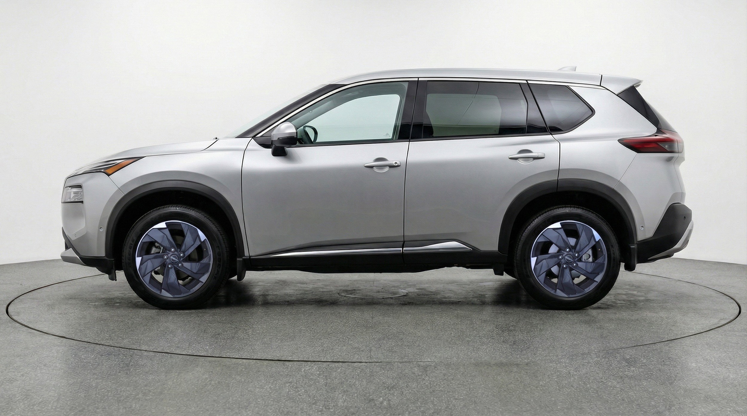 Thumbnail: 2025 Nissan Rogue - 5