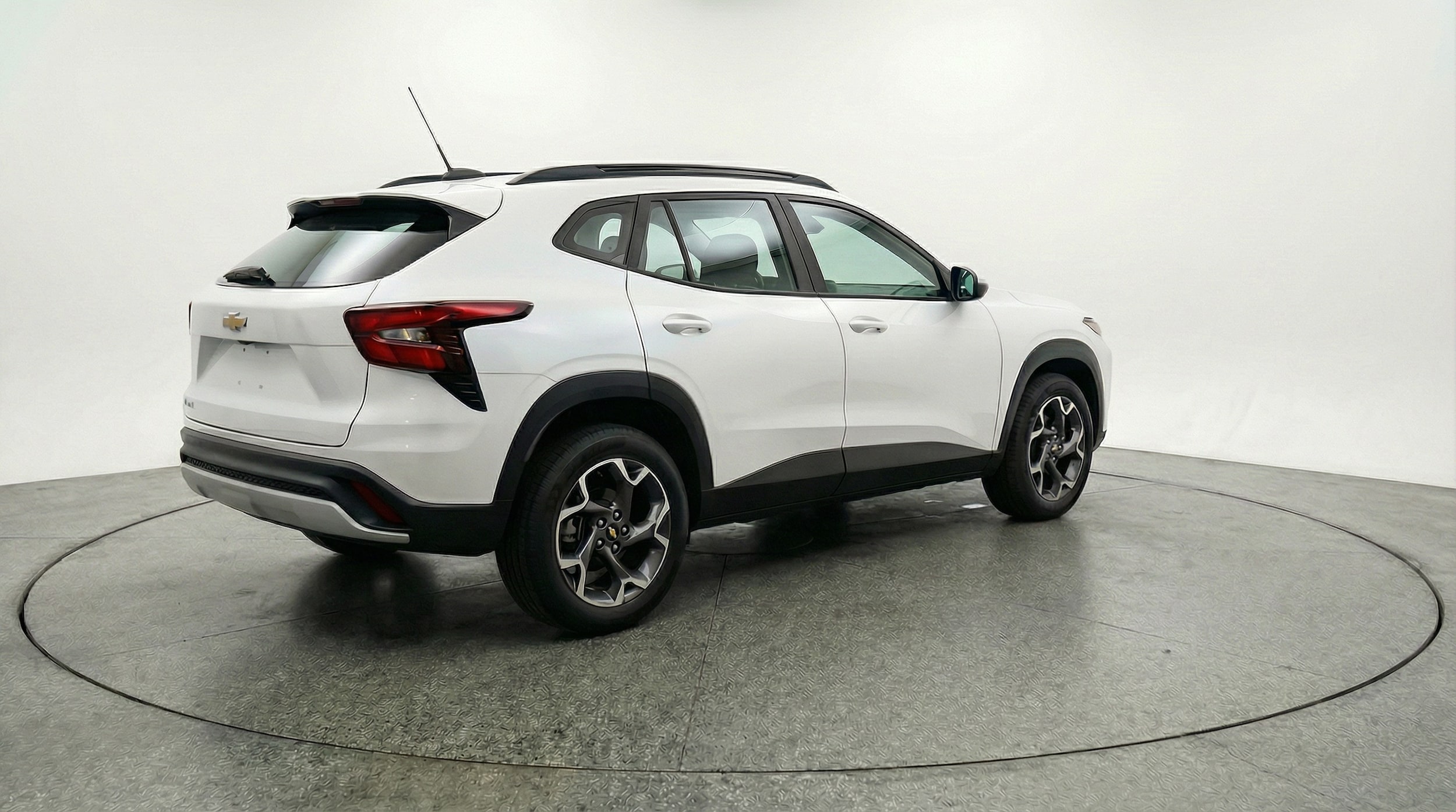 Thumbnail: 2025 Chevrolet Trax - 7