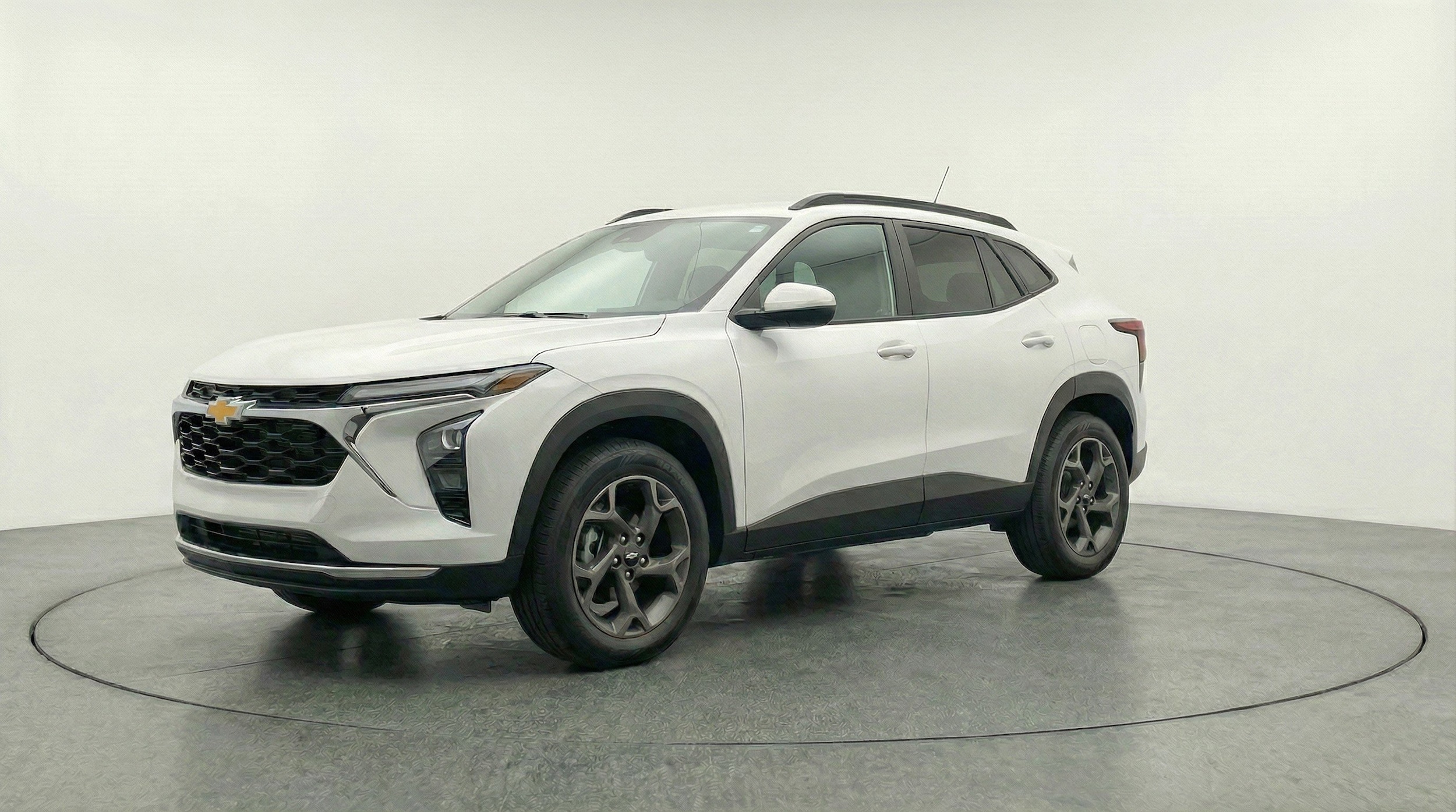 Thumbnail: 2025 Chevrolet Trax - 3