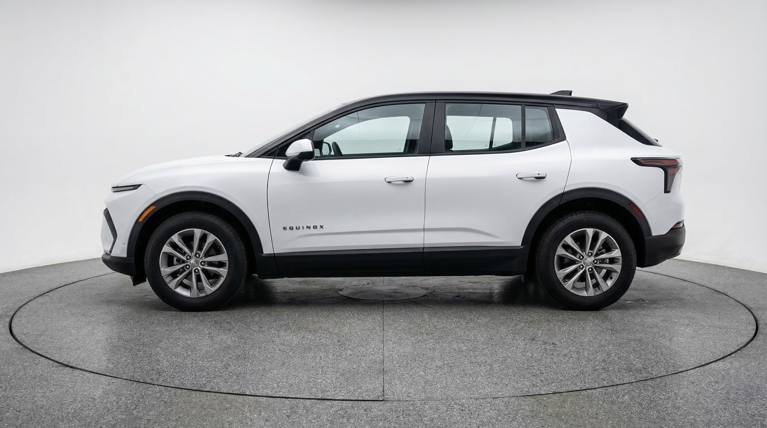 Thumbnail: 2025 Chevrolet Equinox - 4