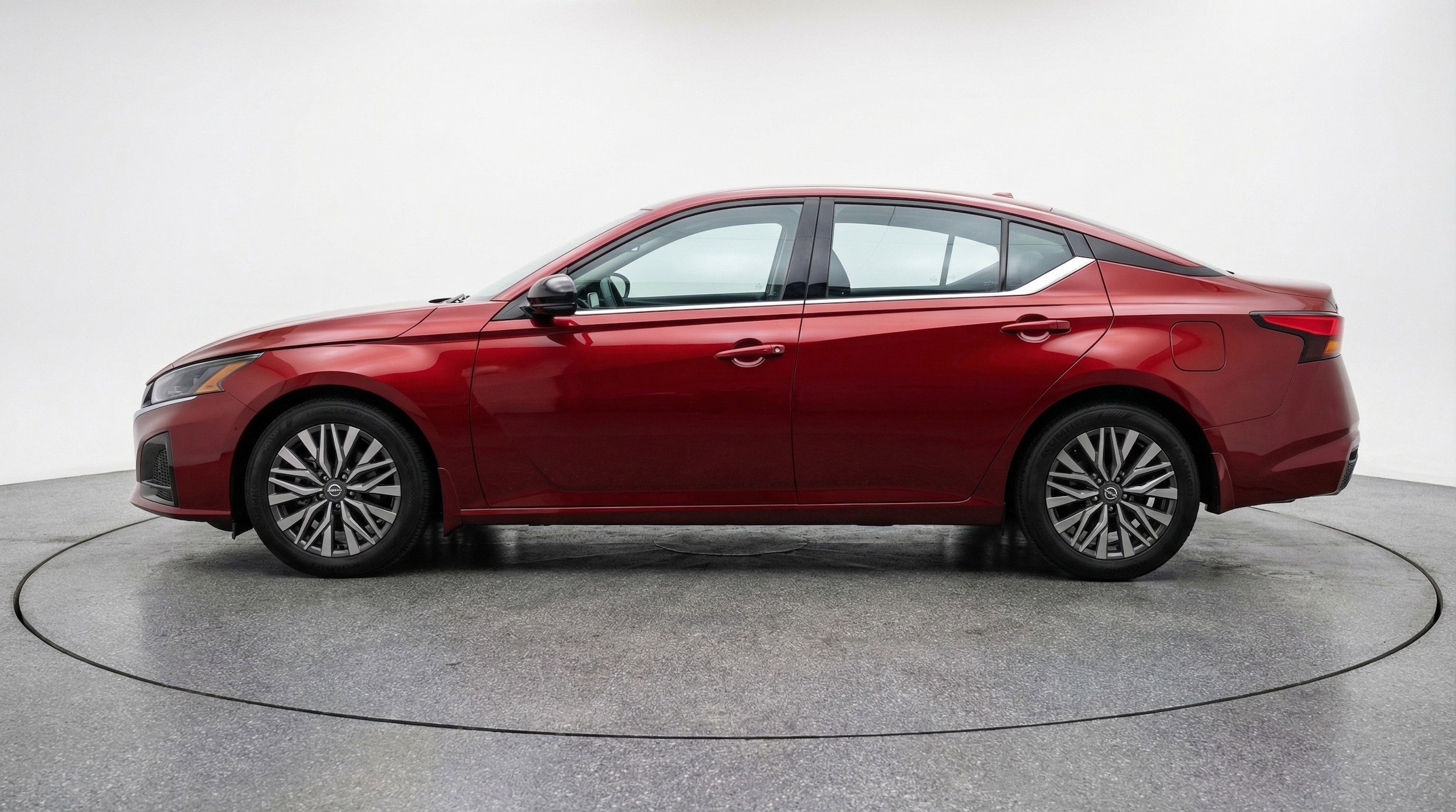 Thumbnail: 2025 Nissan Altima - 5