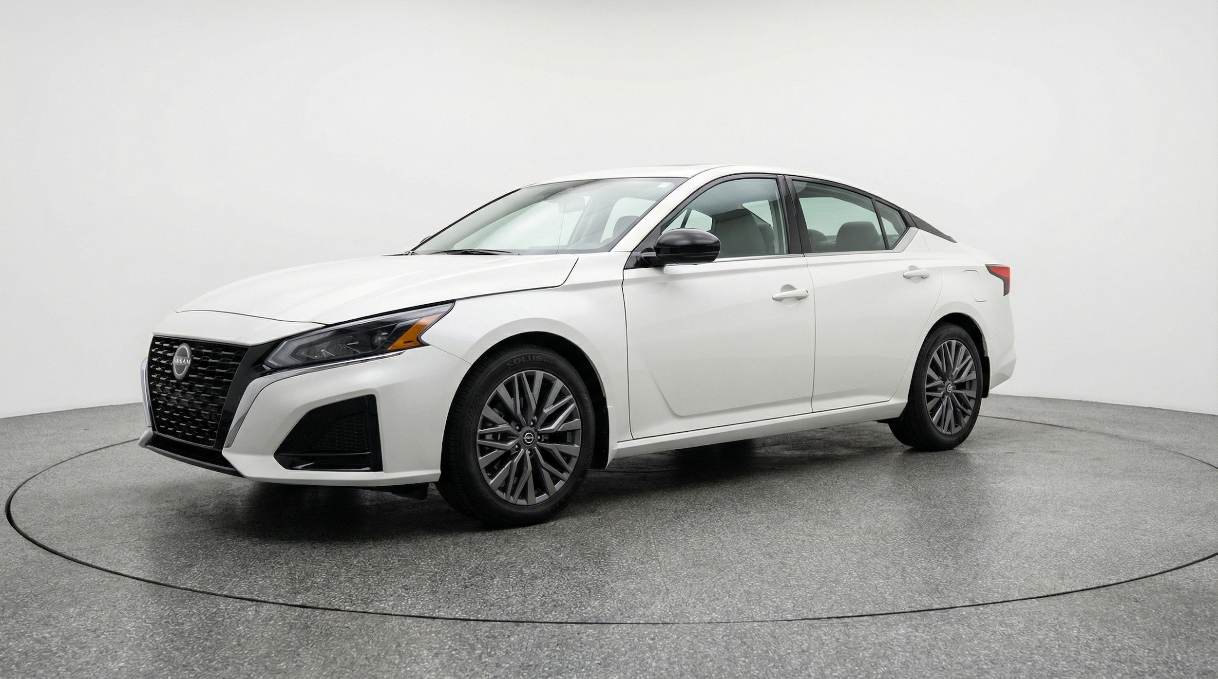 Thumbnail: 2025 Nissan Altima - 3