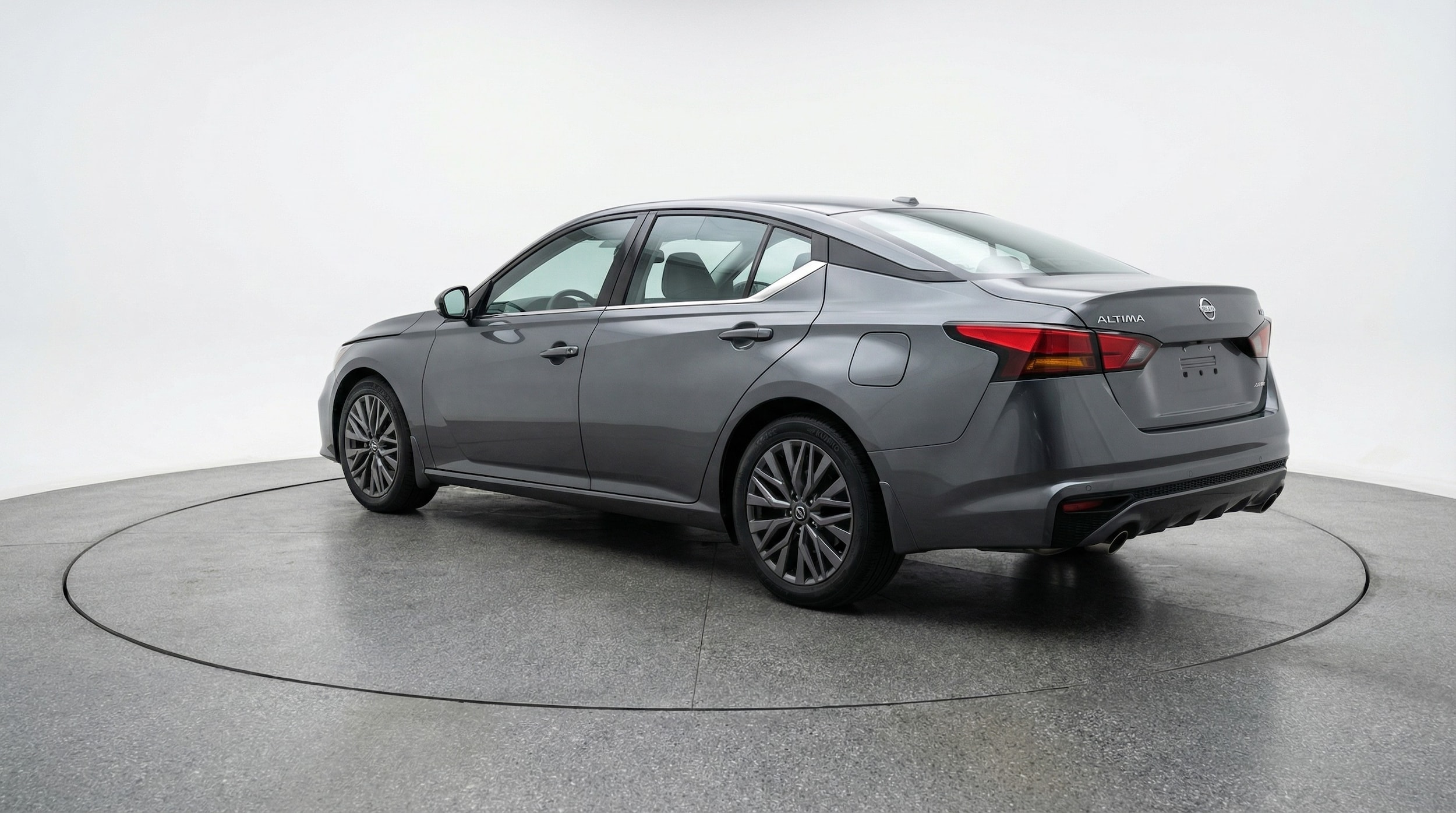 Thumbnail: 2025 Nissan Altima - 5