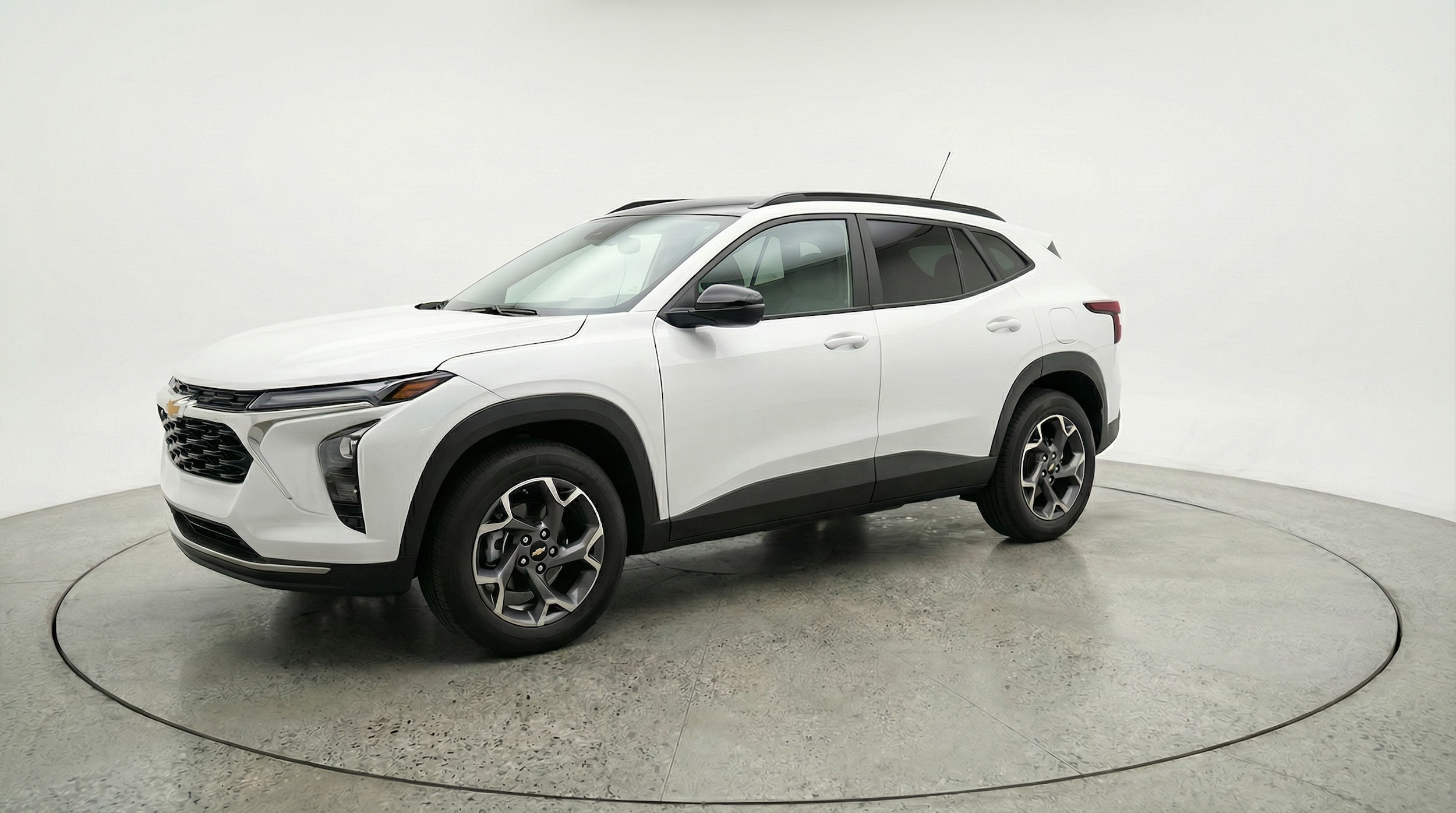 Thumbnail: 2025 Chevrolet Trax - 3