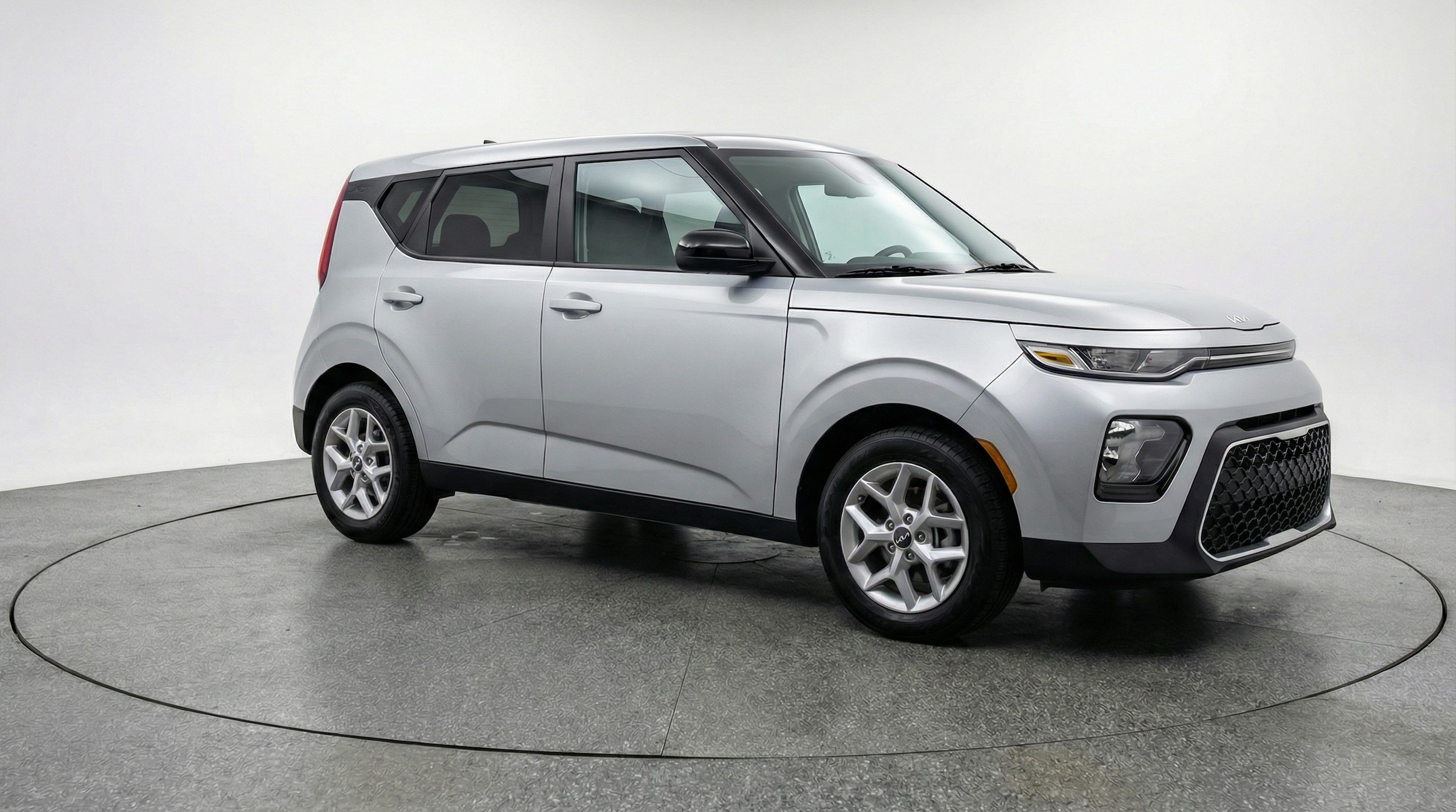 Thumbnail: 2025 Kia Soul - 1