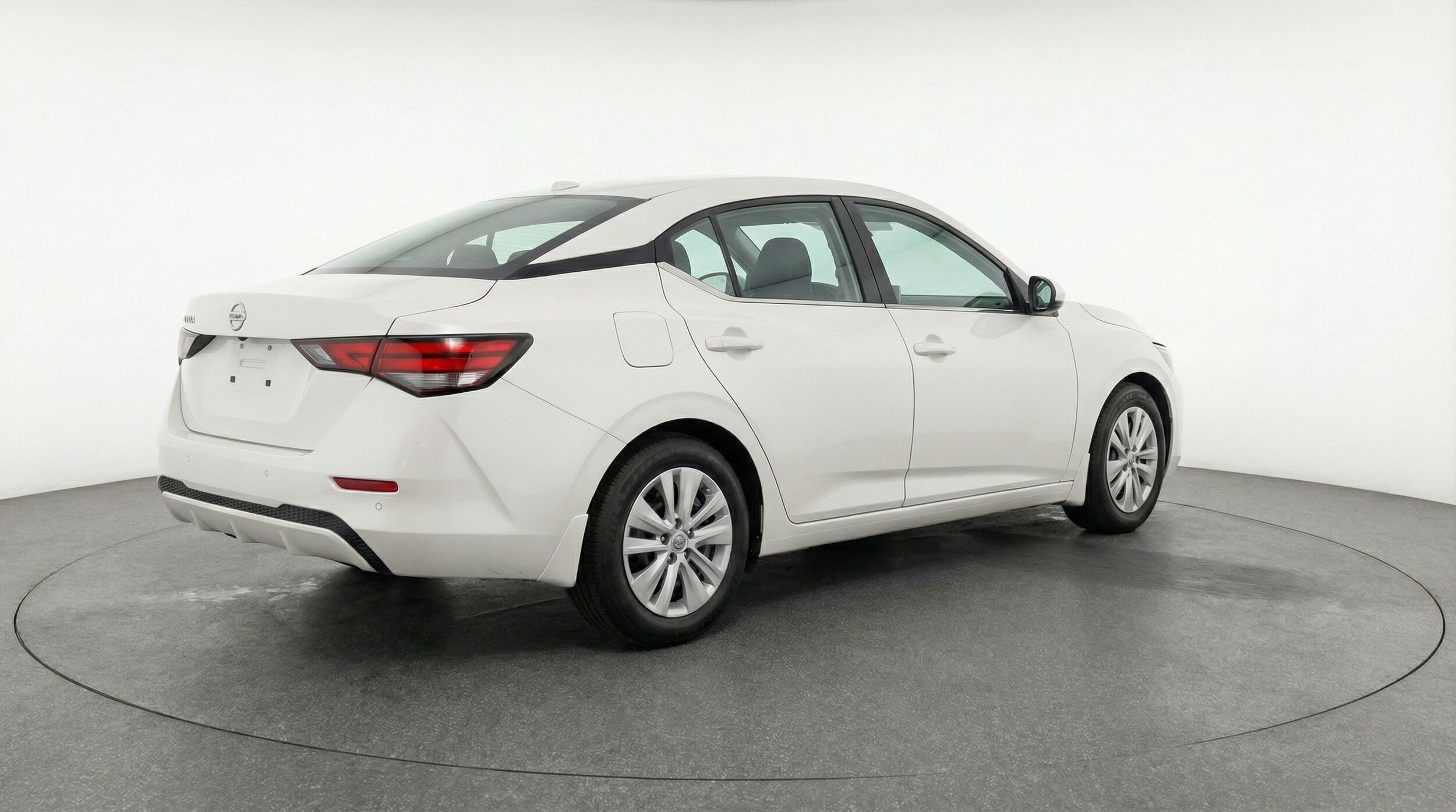 Thumbnail: 2025 Nissan Sentra - 9