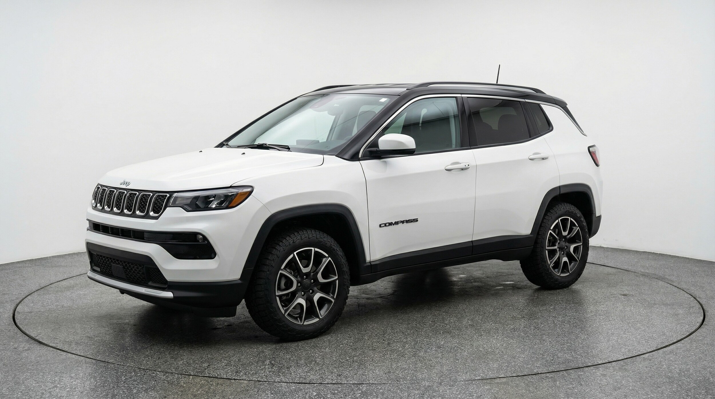Thumbnail: 2025 Jeep Compass - 3